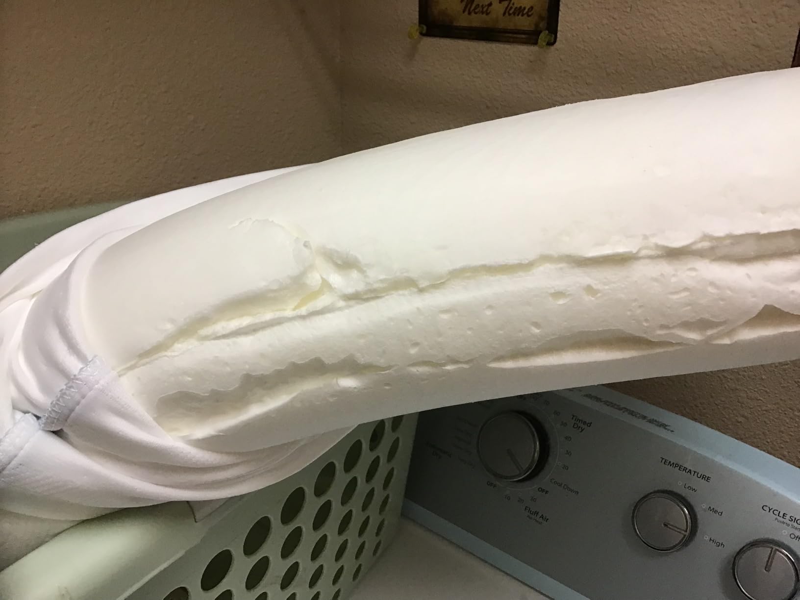 Sealy Dreamlife Queen Size Memory Foam Cooling Pillow with Surface Guard Technology, Removable Machine-Washable Cover, 1 Year Limited Warranty, White (2 Pack) customer photo 2