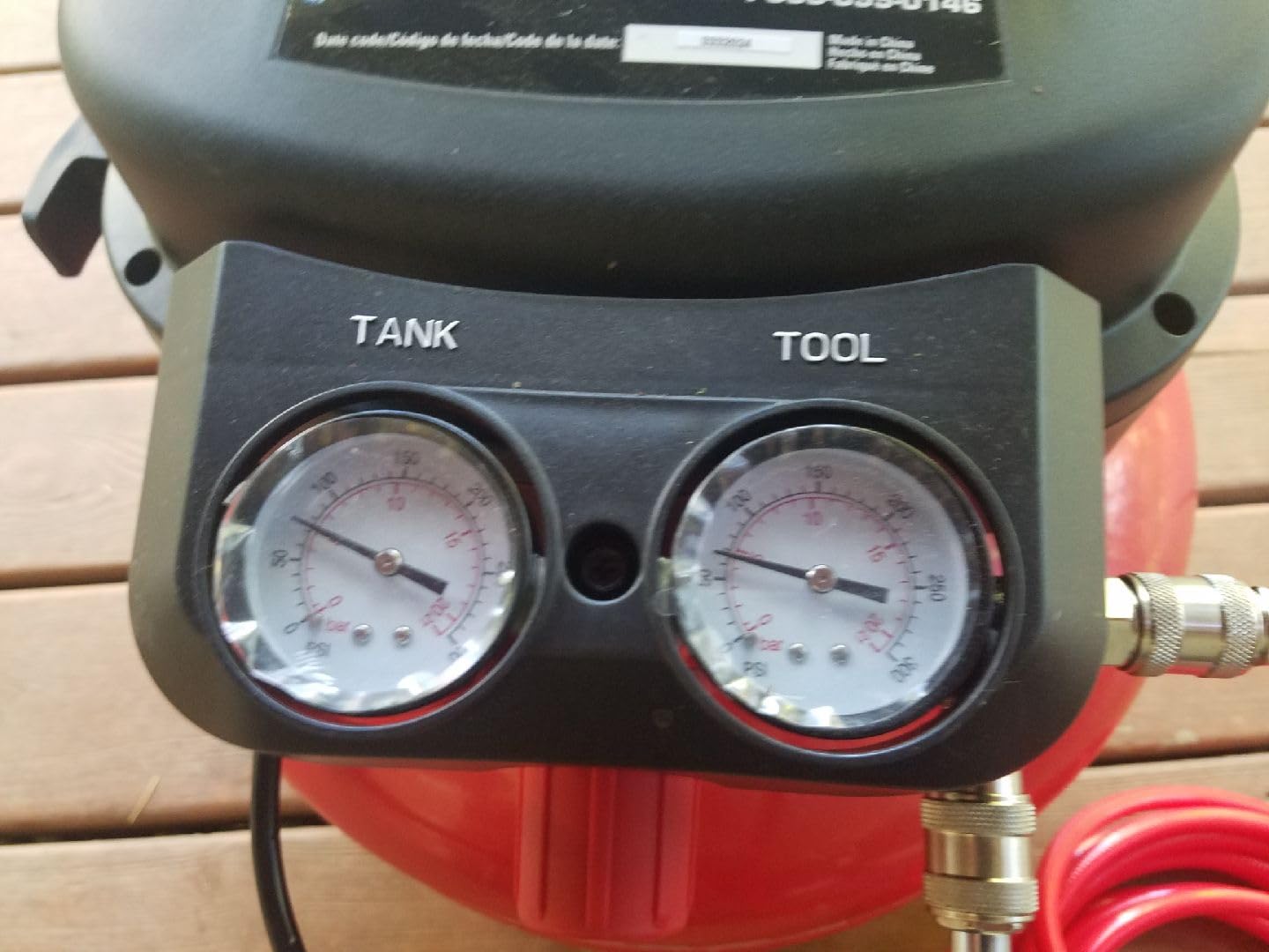 ECOMAX Air Compressor 6 Gallon 175 PSI Pancake Portable Oil-free Tank with 10 PCS Accessories Kit customer photo 1