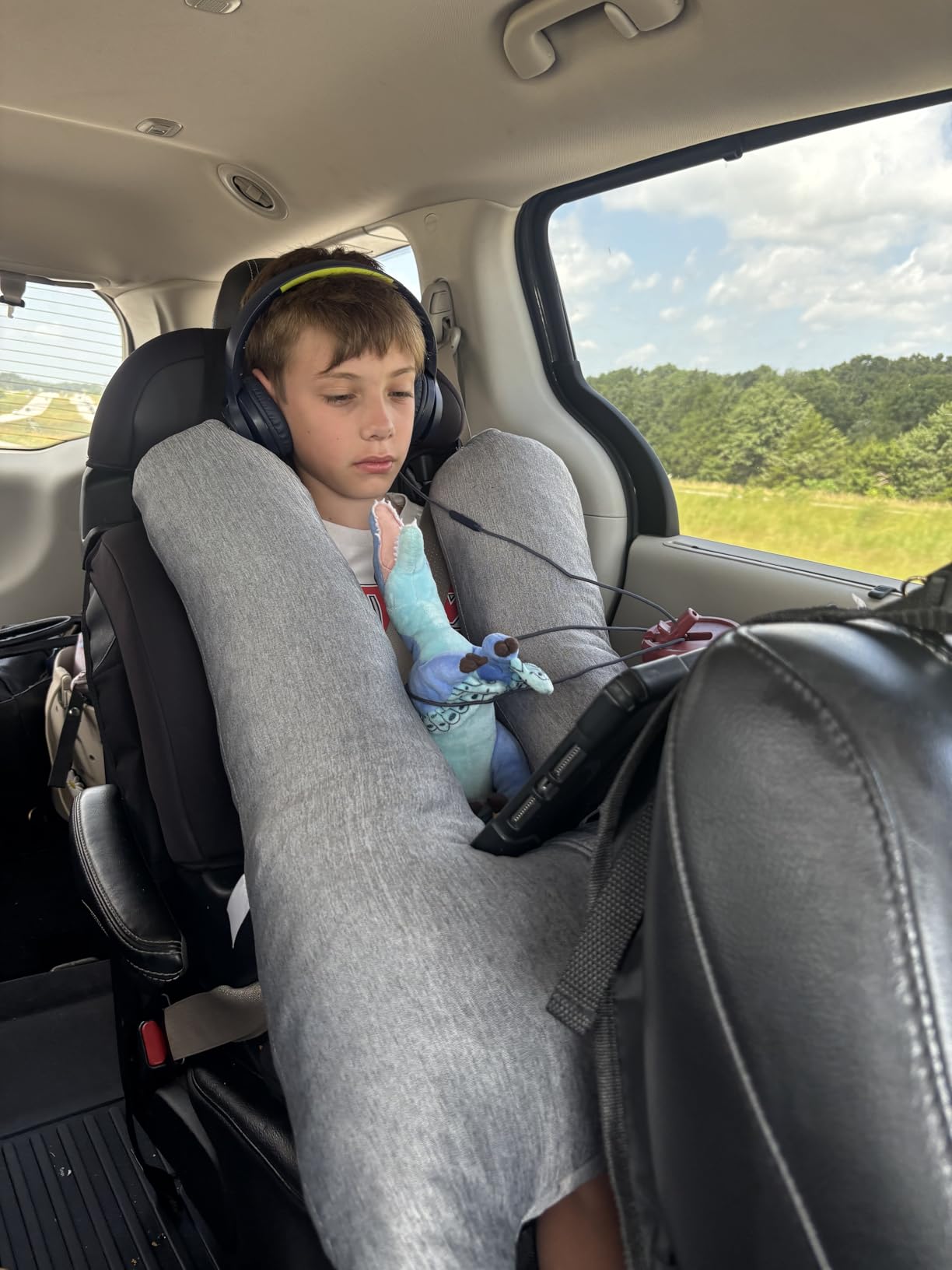 1 MIDDLE ONE Car Pillow for Kids, Memory Foam Travel Pillow for Car and Adults, Kid Travel Pillow for Sleeping on Road Trip, Small Body Pillow for Kids (Grey) customer photo 1