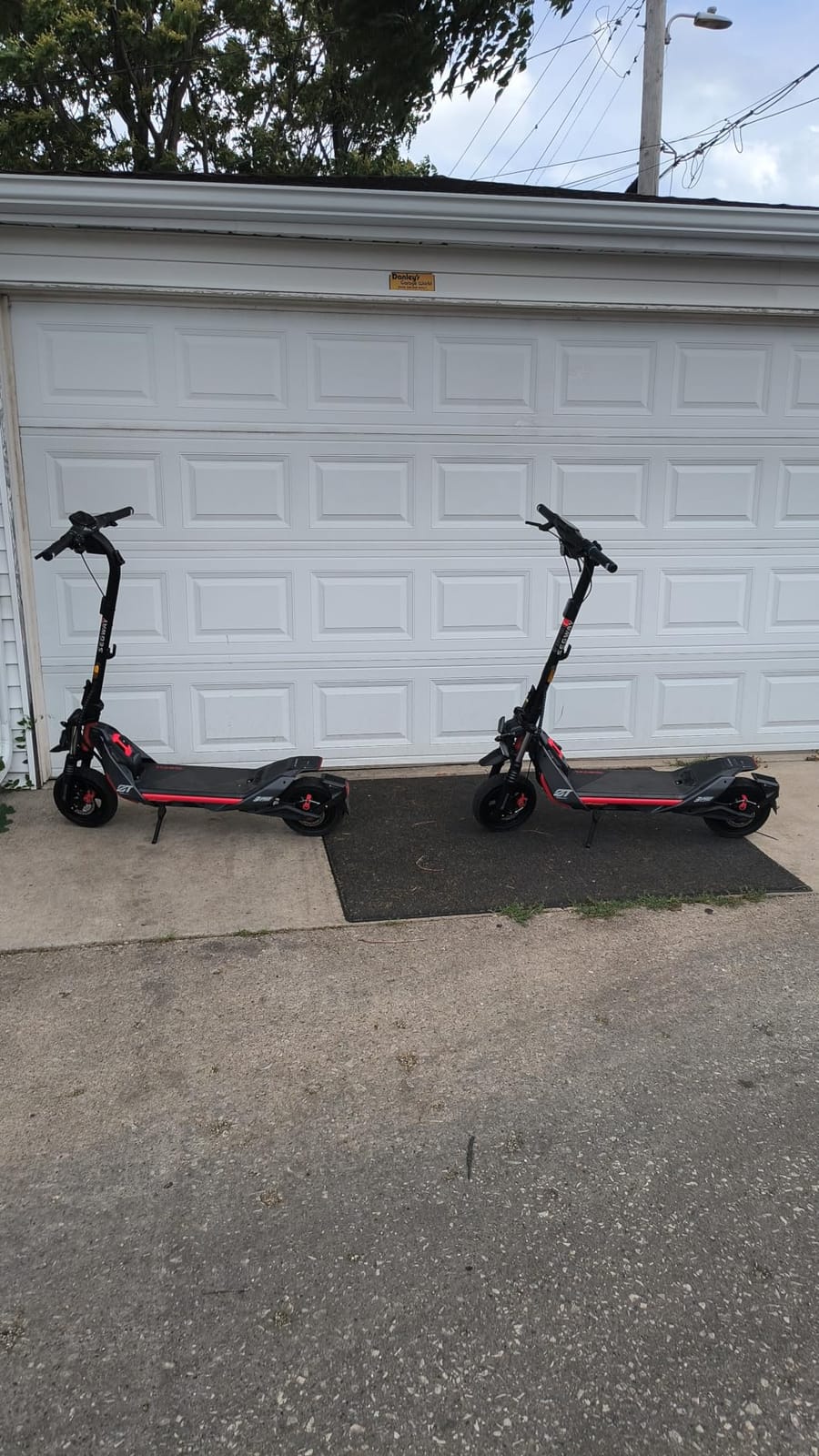 Segway ZT3 Pro Electric Scooter, Up to 24.9 MPH, 43.5-Mile Range customer photo 2