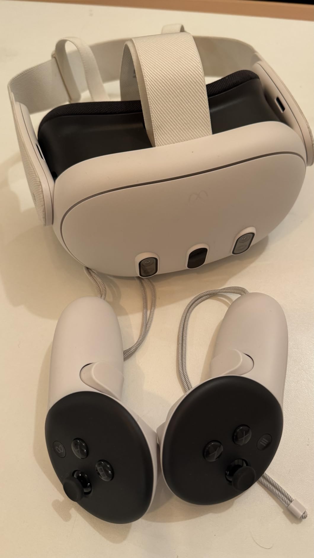 Meta Quest 3 512GB | VR Headset — Get Batman: Arkham Shadow Included customer photo 2