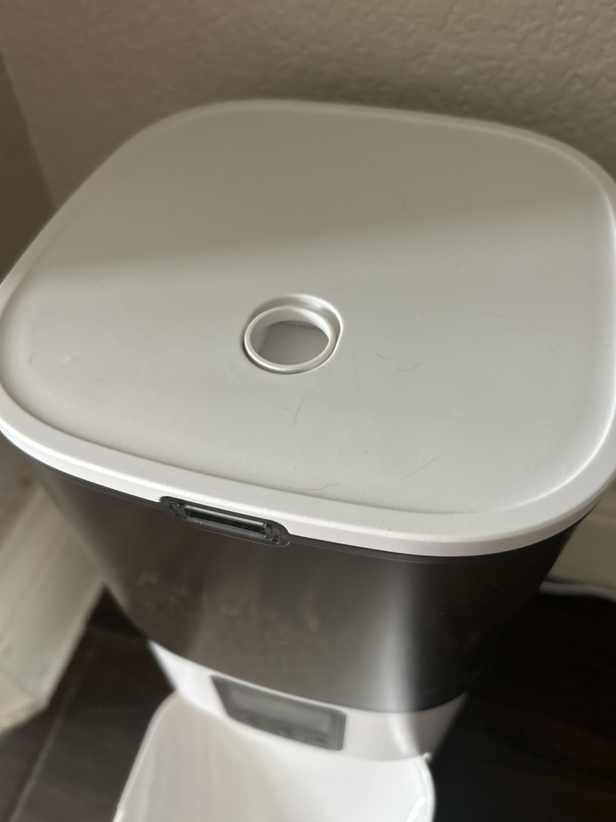 ANDOLL HOME Automatic Cat Feeder, 4L Cat Food Dispenser with 10s Voice Recorder, Pet Feeder up to 8 Meals per Day, Timed Dog Feeder with Dry Food Sealed Ring customer photo 2