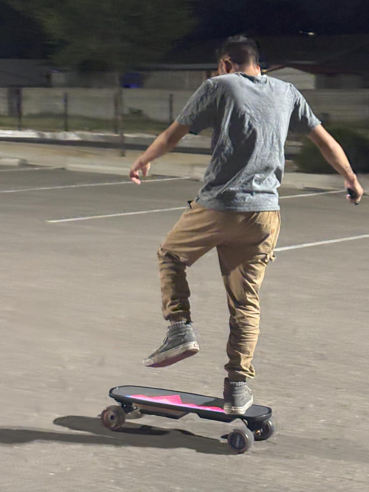 UDITER(S3/Pixel/Mini) Electric Skateboard, Full-Screen Deck & Swap-Battery | 24/12 Miles Max Range, Dual 600W Hub-Motors with 4 modes, 105*65mm PU Wheels, Smooth Braking, 330lb Max Load, UL-Certified customer photo 1