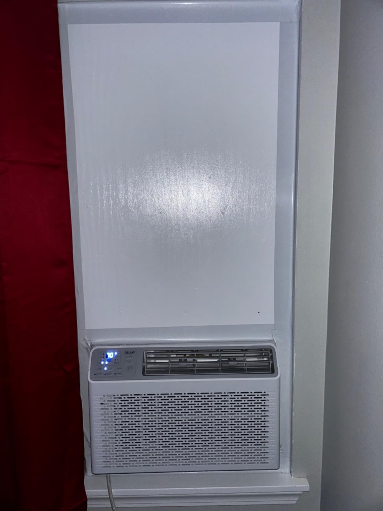 DELLA 12000 BTU Smart Window Air Conditioner, Works with Alexa and WiFi, Cools Up to 550 Sq. Ft, GEO Location, Energy Saving AC Unit with Smart Controls, Remote, Dehumidifier, Reusable Filter customer photo 2