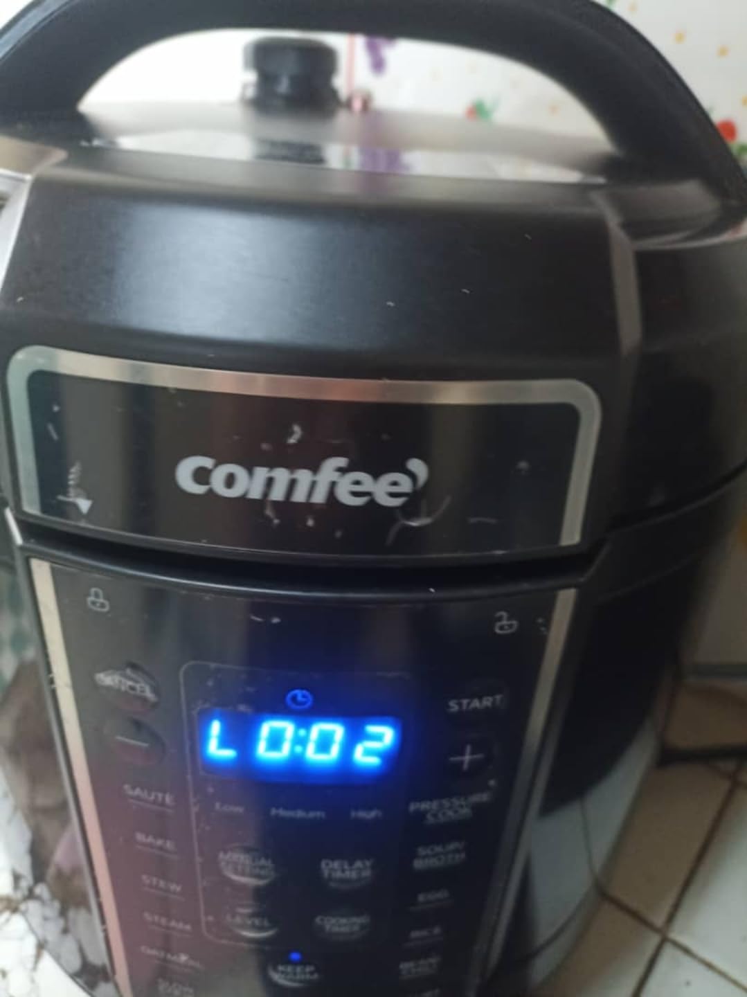 COMFEE’ 16-in-1 Electric Pressure Cooker with Non-Stick Pot for Yogurt, Rice, Slow Cooking, Steaming, and More, 8 Quarts customer photo 2