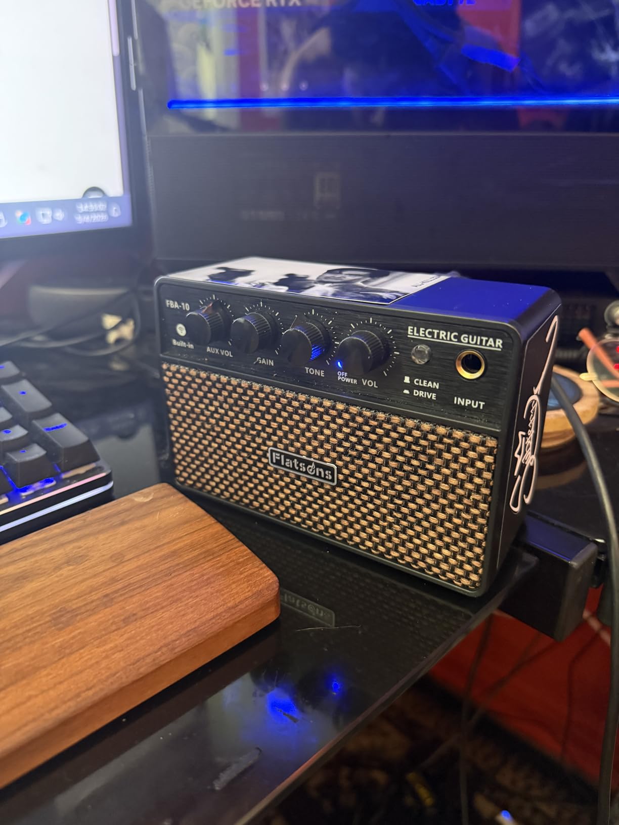 10W Mini Guitar Amp,Rechargeable Electric Guitar Amplifier | with Clean/Drive Channel,6H Working,3.5mm headphone jack for silent practice,Wireless Portable Amp for Practice & Traveling customer photo 2