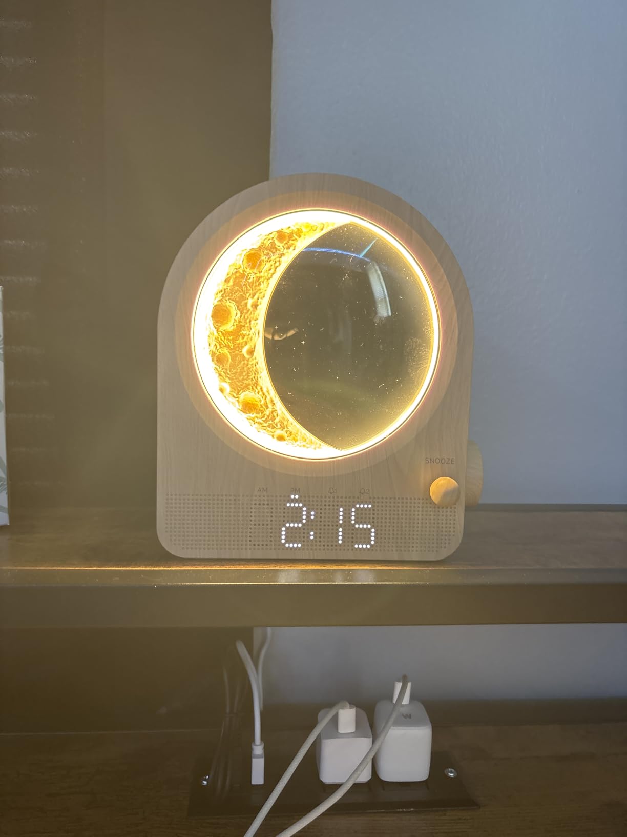 blonbar Sunrise Alarm Clocks for Bedrooms, Stepless Dimmable Moon Lamp Dual Alarm Clock with 12Levels Volume for Heavy Sleepers, 10 Natural Sounds with 30/60/90mins Timer, Gifts for Women customer photo 1