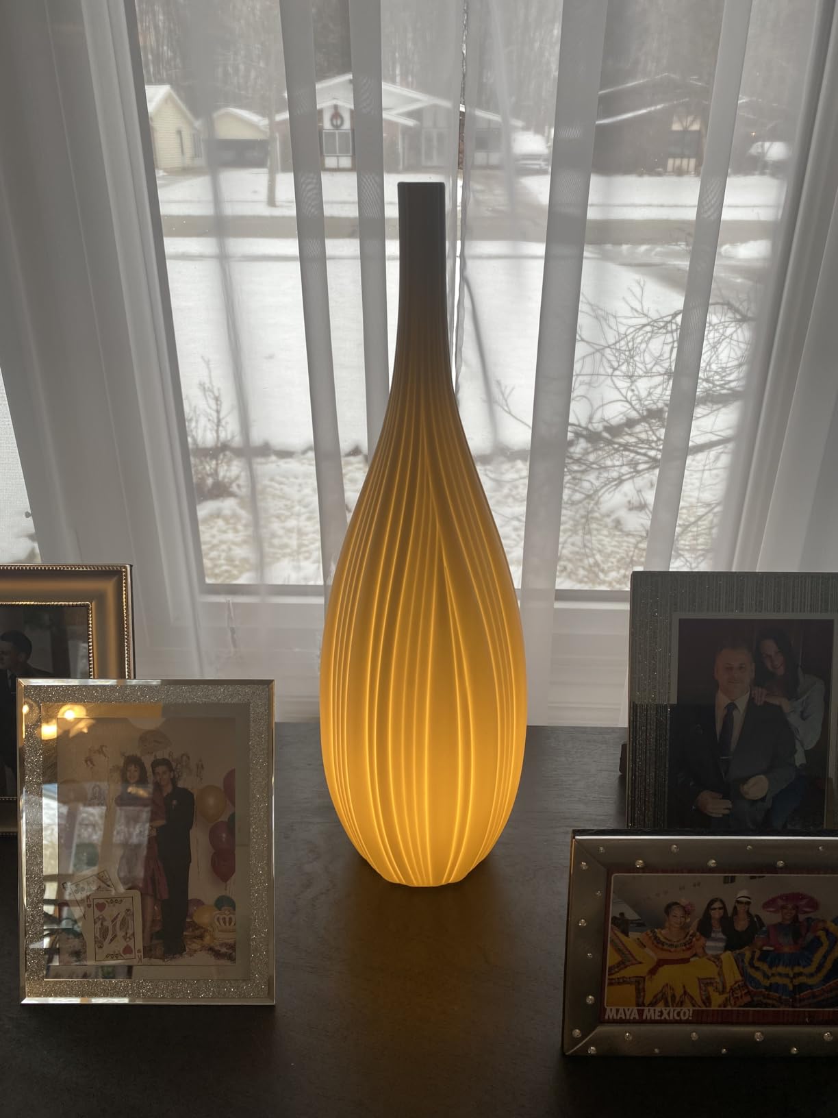 RONDURE Modern Ceramic Decorative Table Lamp Living Room Bedroom Bedside | Handcrafted Unique Warm Ambient Lighting Lamp, Accent White Translucent Ceramic shade, Fully Dimmable, Corded, Bulb Included customer photo 1