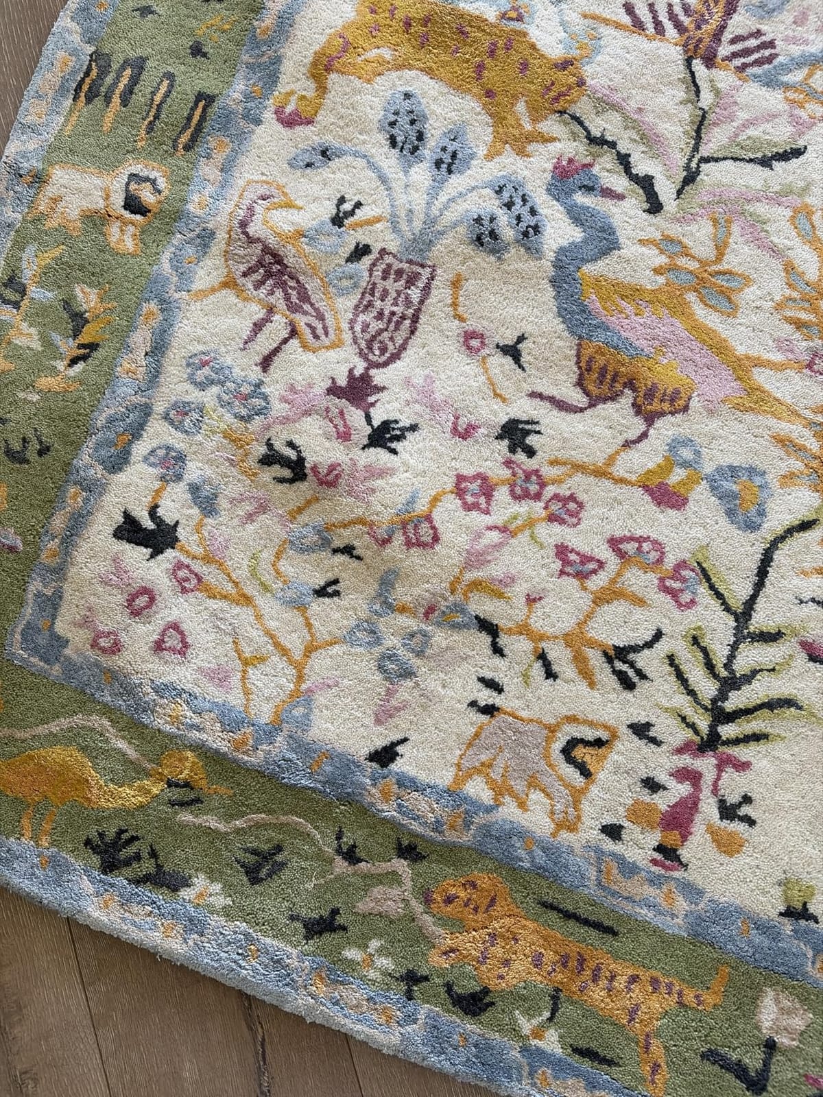 RUG BARN Hand-Tufted Wool & Viscose Area Rug - 8x10 Ft, Nature-Inspired Carpet in Multi-Color with Green Border, Soft Luxury Pile, Handmade Floor Covering for Living Room, Bedroom & Hallway customer photo 2