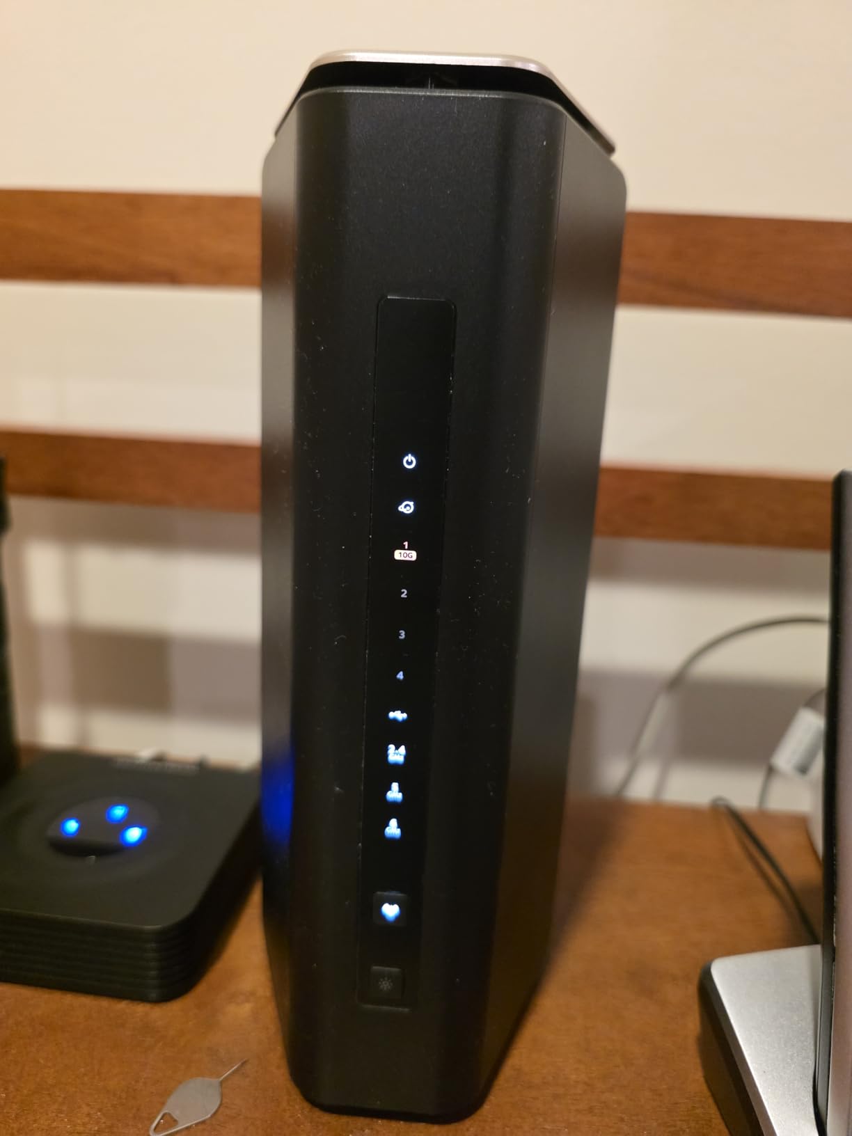 NETGEAR Nighthawk WiFi 7 Router (BE17000) – Router Only, 17 Gbps Wireless Speed, 10 Gig Internet Port, Tri-Band for Gaming, Covers 3,300 sq. ft., 150 Devices, VPN – Free Expert Help customer photo 1