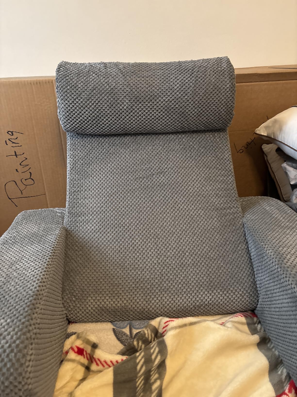 Vekkia 21'' Reading Pillow for Adults with XL Side Pockets, Adjustable Arms customer photo 2