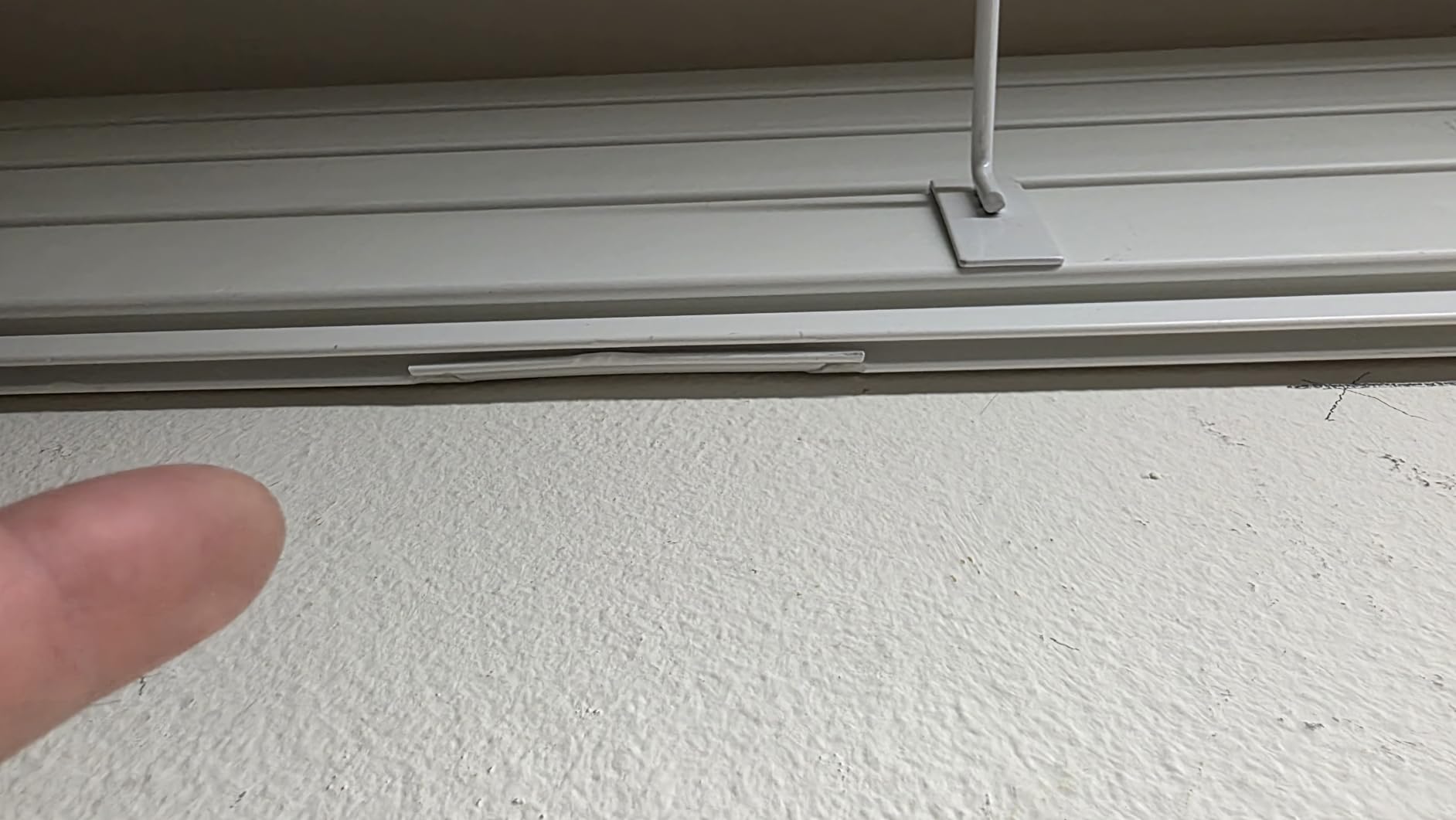 VEVOR Slat Wall Paneling, 8 x 4 ft, PVC Garage Slatwall without Accessories, Black Slat Wall Easy-to-Install Adjustable Slatwall Panel with Coupling Structure & DIY Cutting, Fits for Storage & Display customer photo 1