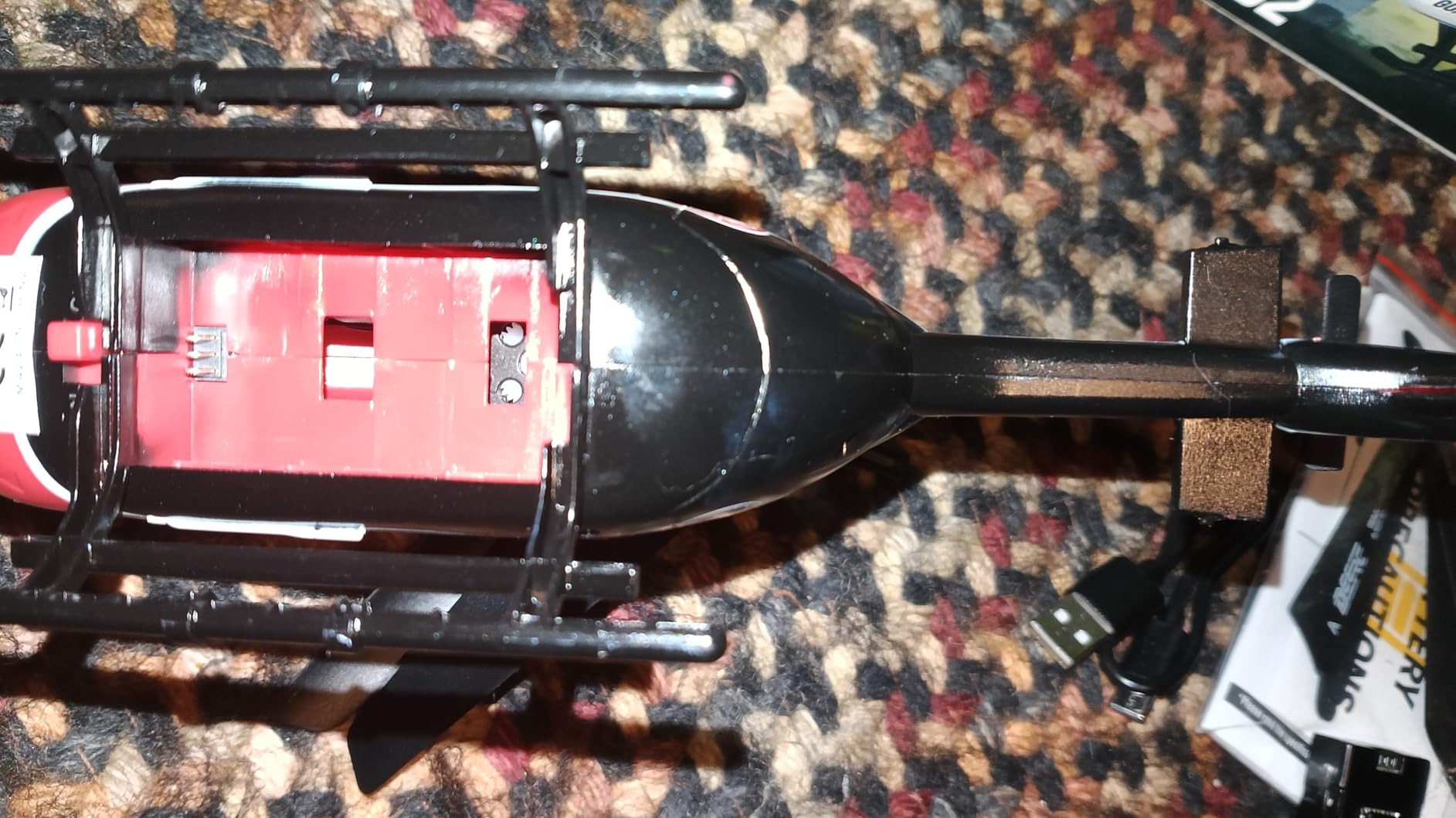 DEERC RC Helicopter, Remote Control Helicopter, 26 Mins Flight Time, LED Lights & Altitude Hold, 2 Batteries customer photo 1