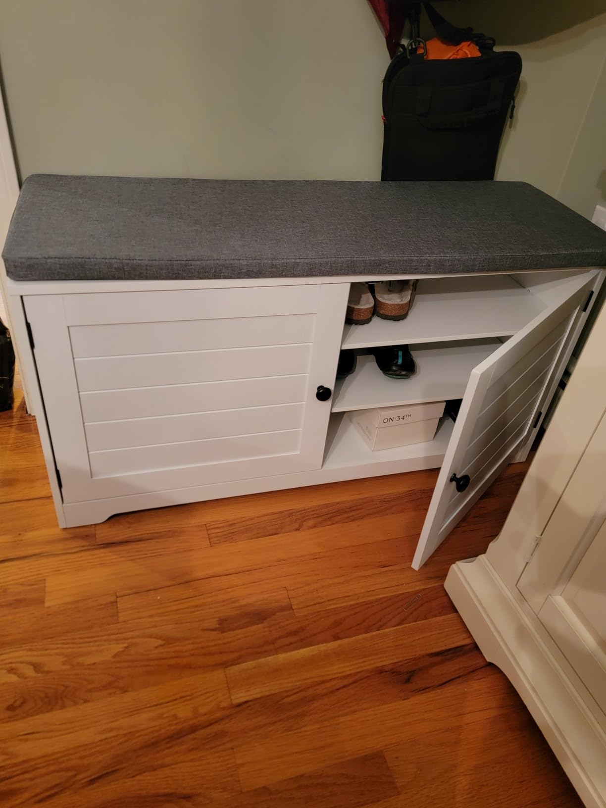 VASAGLE 3-Tier Shoe Storage Bench with Cushion, 14 x 39.8 x 20.7 Inches customer photo 1