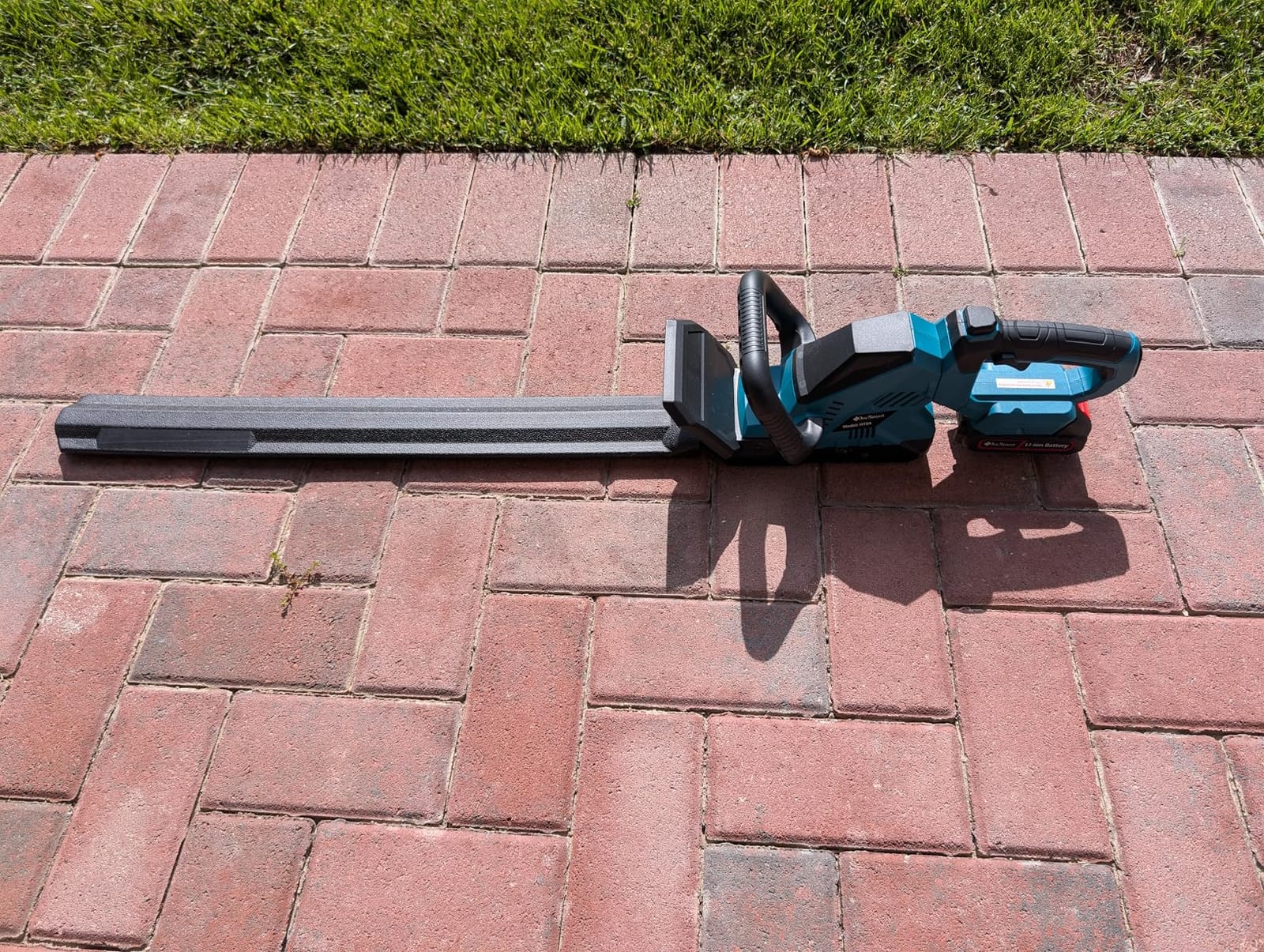 Hedge Trimmers Cordless with Battery, 3000RPM Brushless Motor customer photo 2