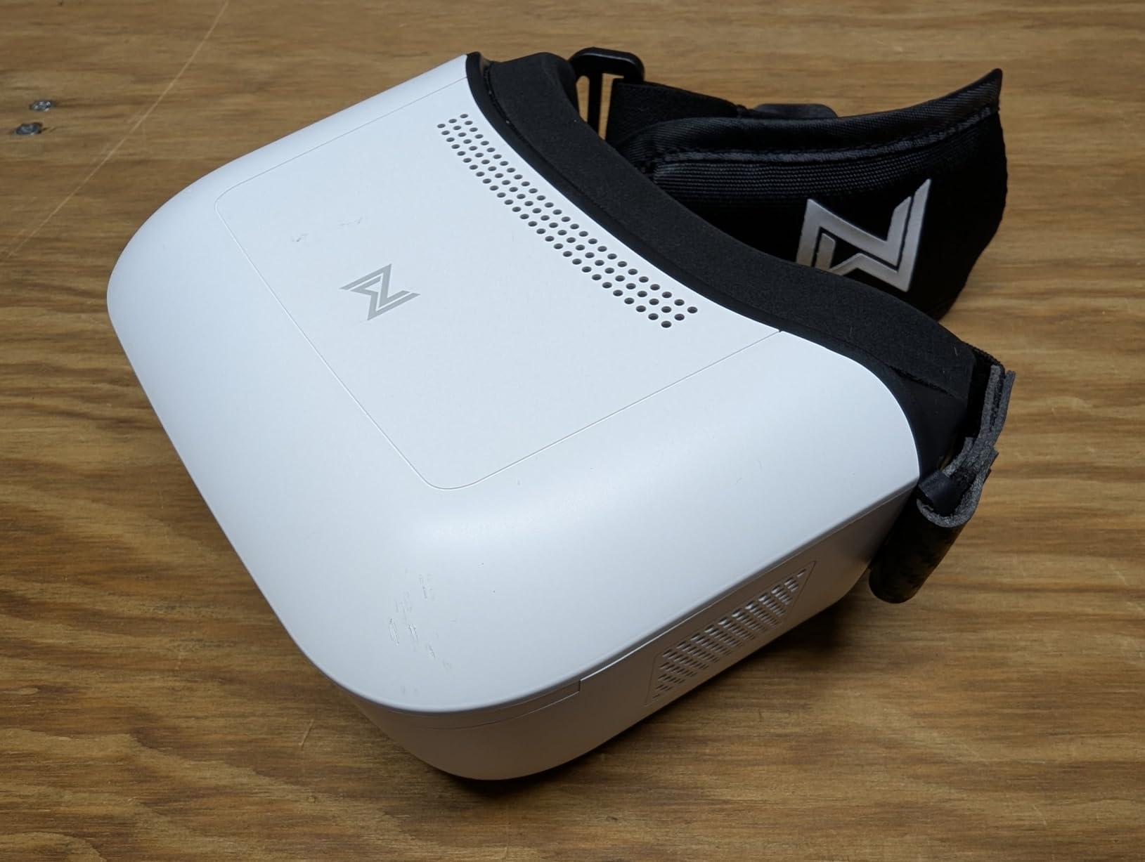 CADDXFPV Walksnail Goggles L, 1080p 4.5-Inch FPV Goggles, Head Tracking | Built-in DVR, swappable lenses for vision adjustment, 4.9dBi antenna, and 6-25.2V input for Walksnail Avatar HD VTX systems customer photo 1