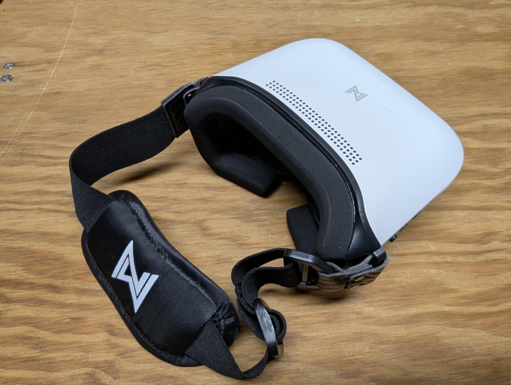 CADDXFPV Walksnail Goggles L, 1080p 4.5-Inch FPV Goggles, Head Tracking | Built-in DVR, swappable lenses for vision adjustment, 4.9dBi antenna, and 6-25.2V input for Walksnail Avatar HD VTX systems customer photo 2