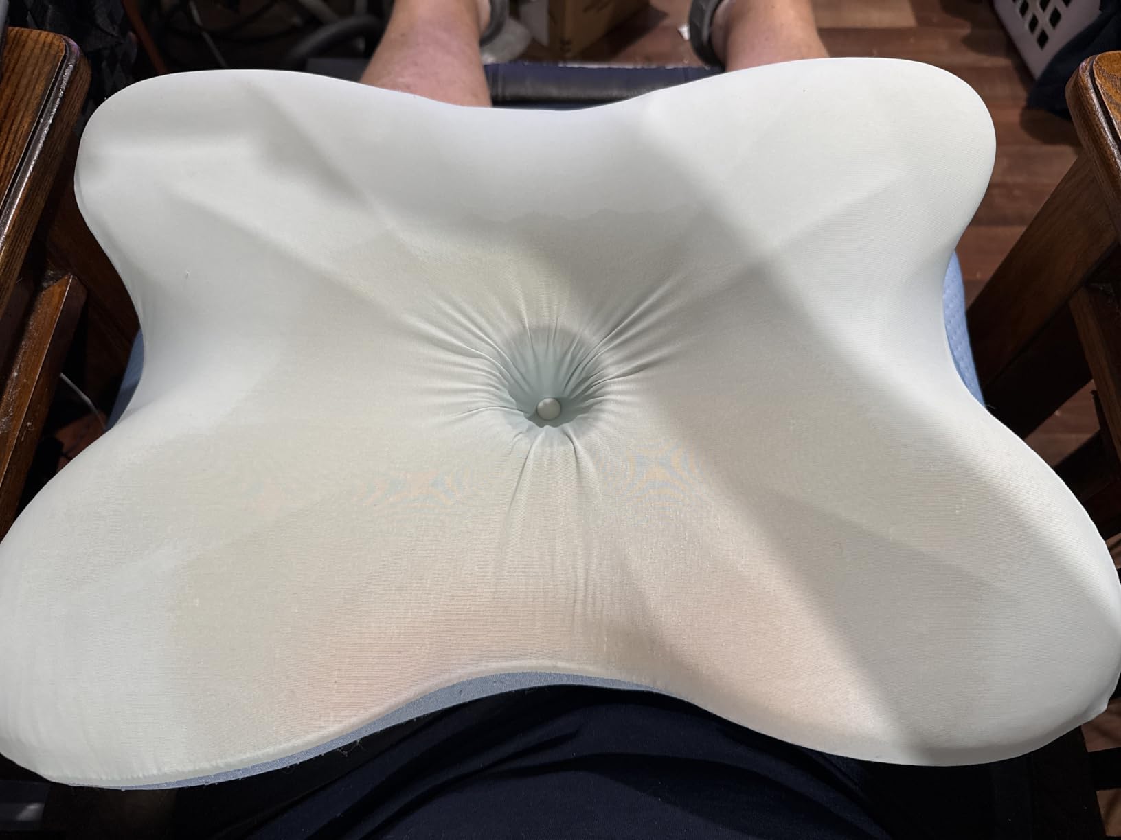 Derila Ergo Cervical Neck Pillow for Sleeping Pillow Contour Memory Foam Pillows for Back, Side Sleeper Pillows 21.25 x 14.17 x 4.72 inches customer photo 1