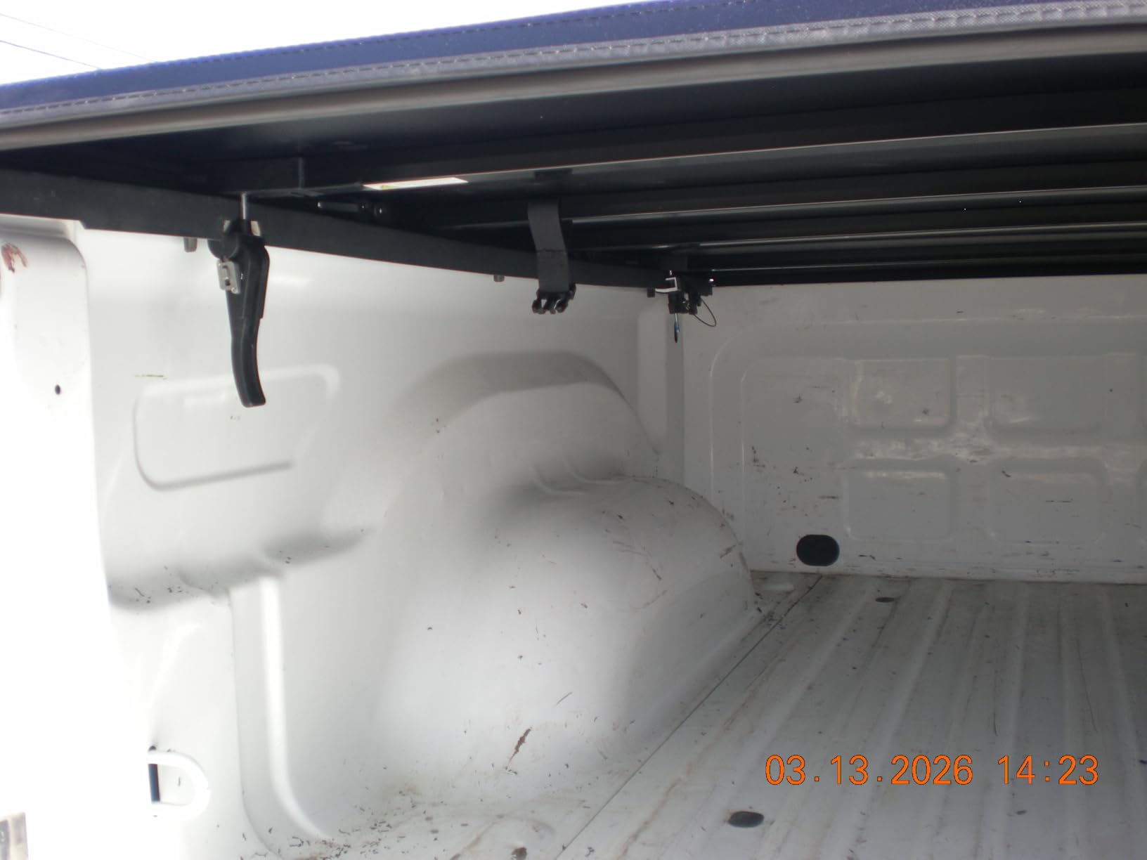 Soft Tri-Fold Truck Bed Tonneau Cover for Dodge Ram 1500 2009-2026 5.7ft customer photo 2