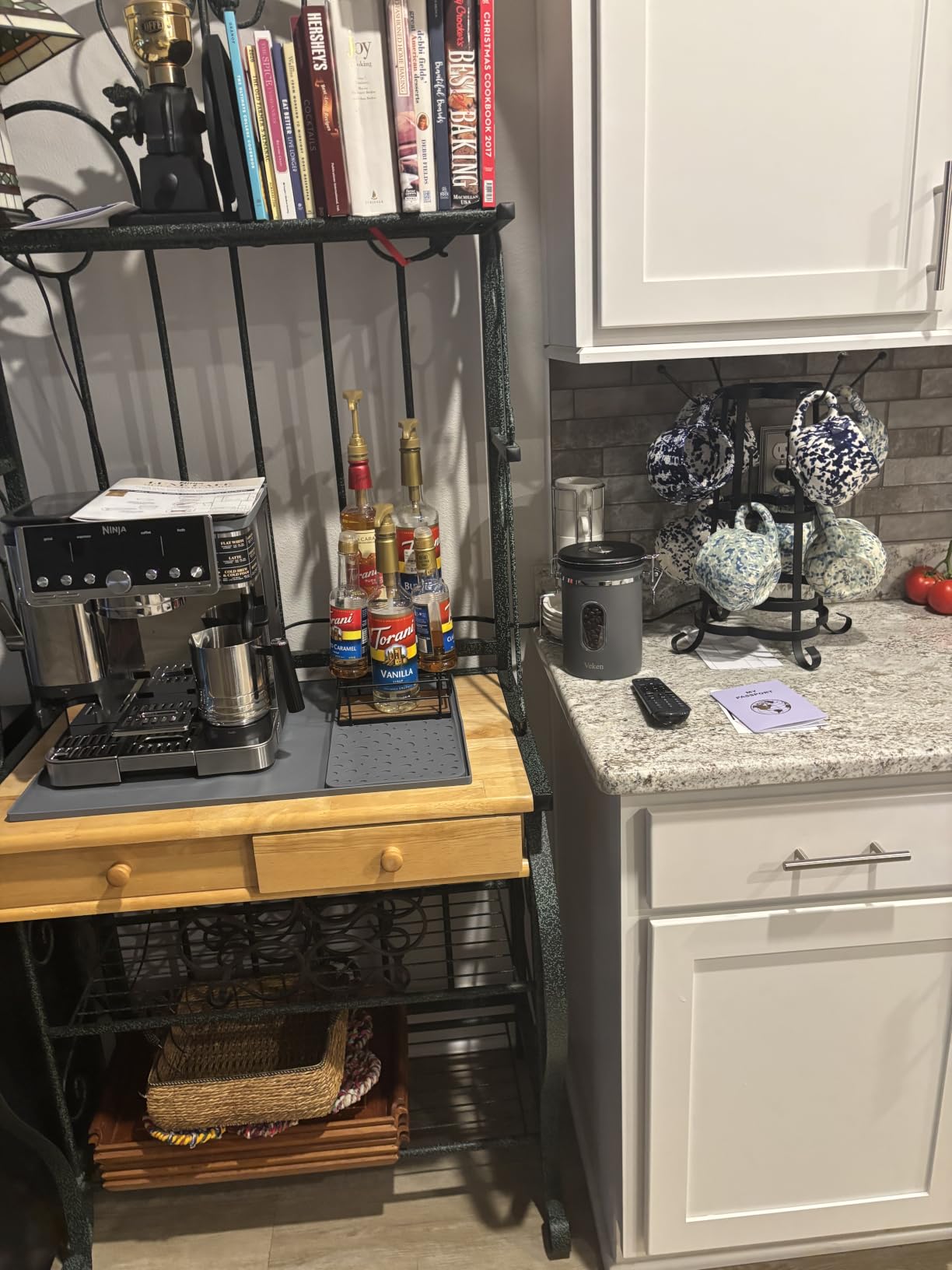 Ninja Luxe Café Pro Series, Espresso, Cold Brew, Hot Water, ES701 | Drip Coffee, Integrated Tamper, Built-in Grinder, Hands-Free Frother for Cappuccinos, Lattes, Americanos, Dairy or Non-Dairy customer photo 2