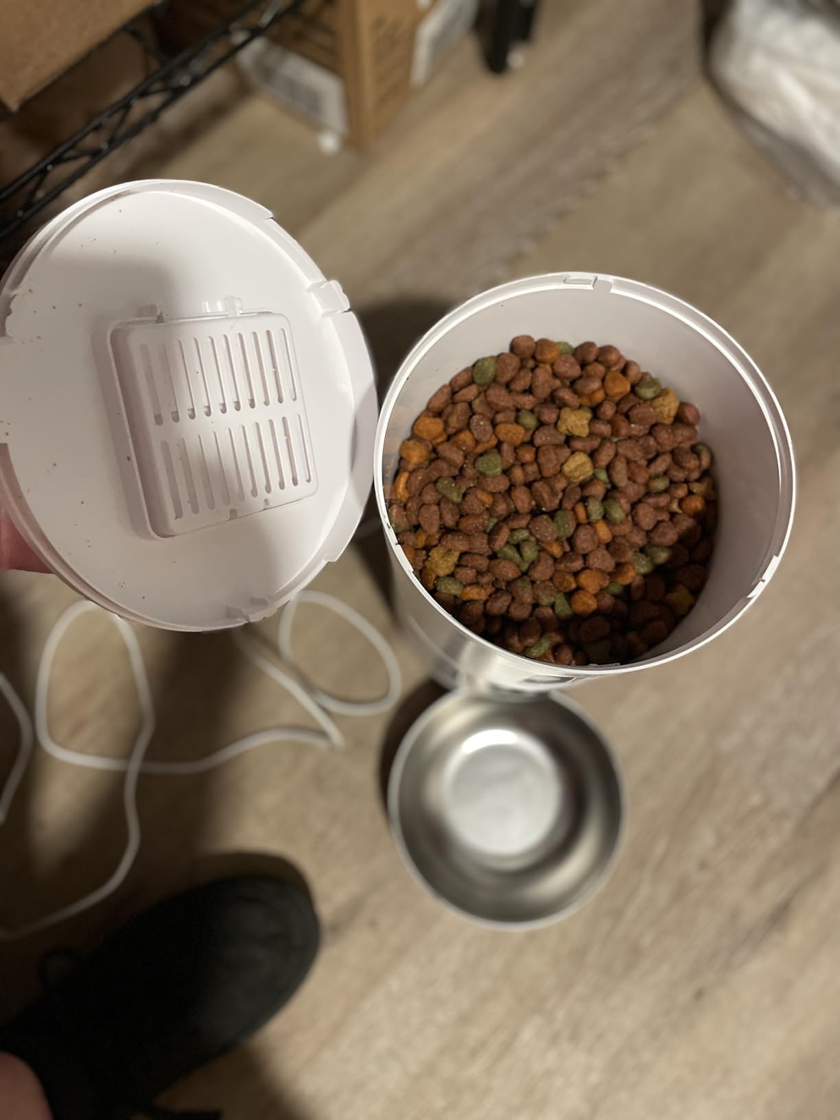 Automatic Dog Feeder Large Breed: 12L/50 Cup Capacity for Kibble up to 20mm customer photo 1