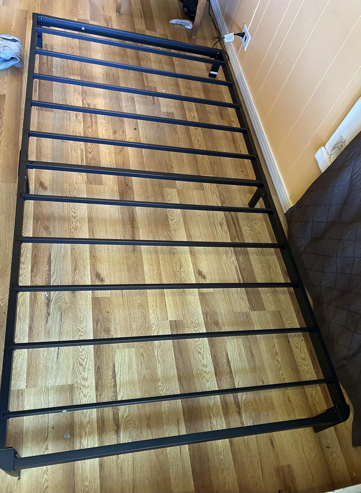 4 Inch Low Bed Frame Queen, Low Profile Bed with Anti-Slip Gaskets customer photo 2