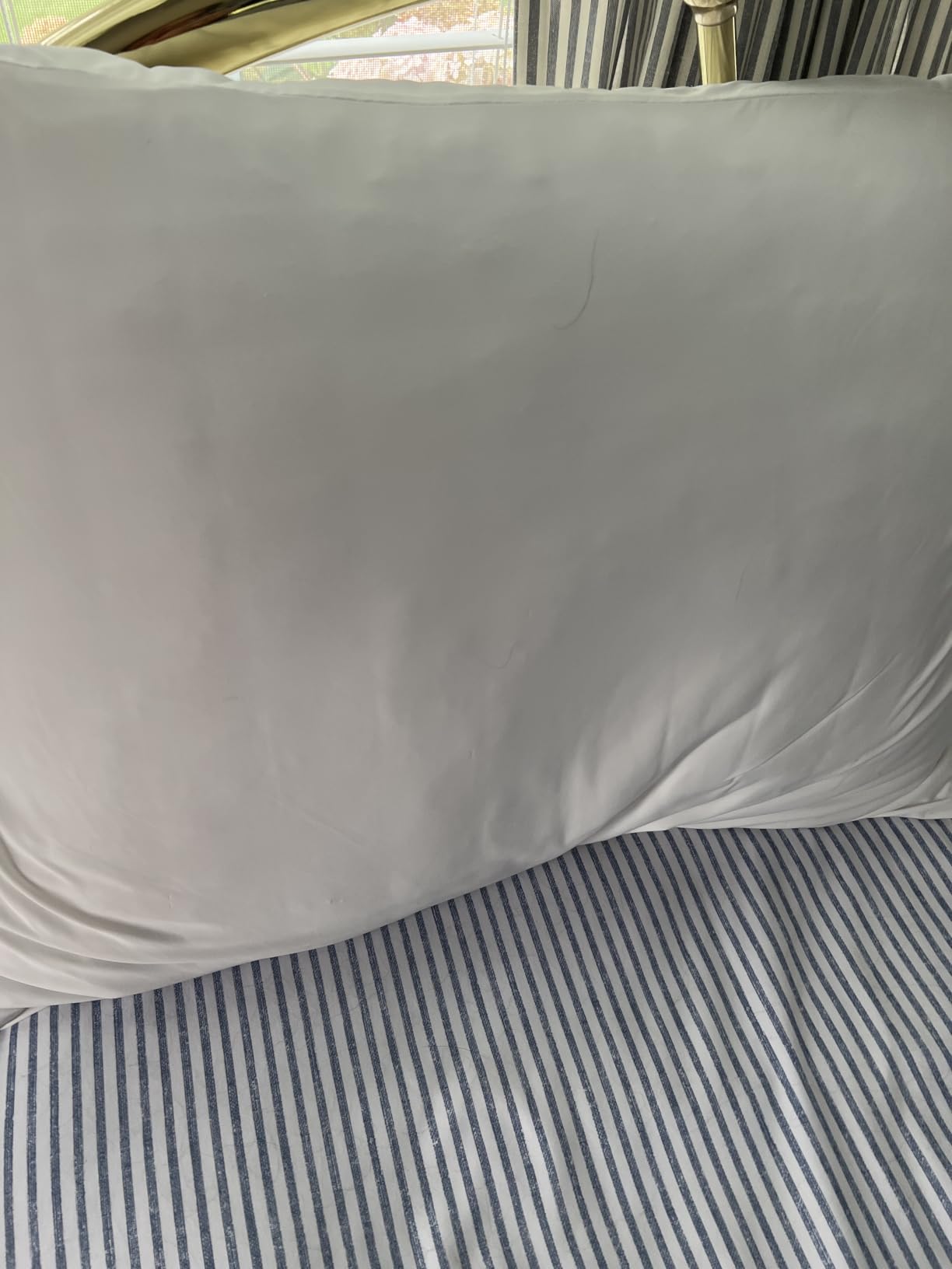 Ultra-Chill Cooling Pillowcase Set of 2 for Hot Sleepers, Softer Than Silk Pillow Cases for Protecting Hair & Skin, Breathable Bed Pillow Covers w/ Zipper (Light Gray, Standard) customer photo 2