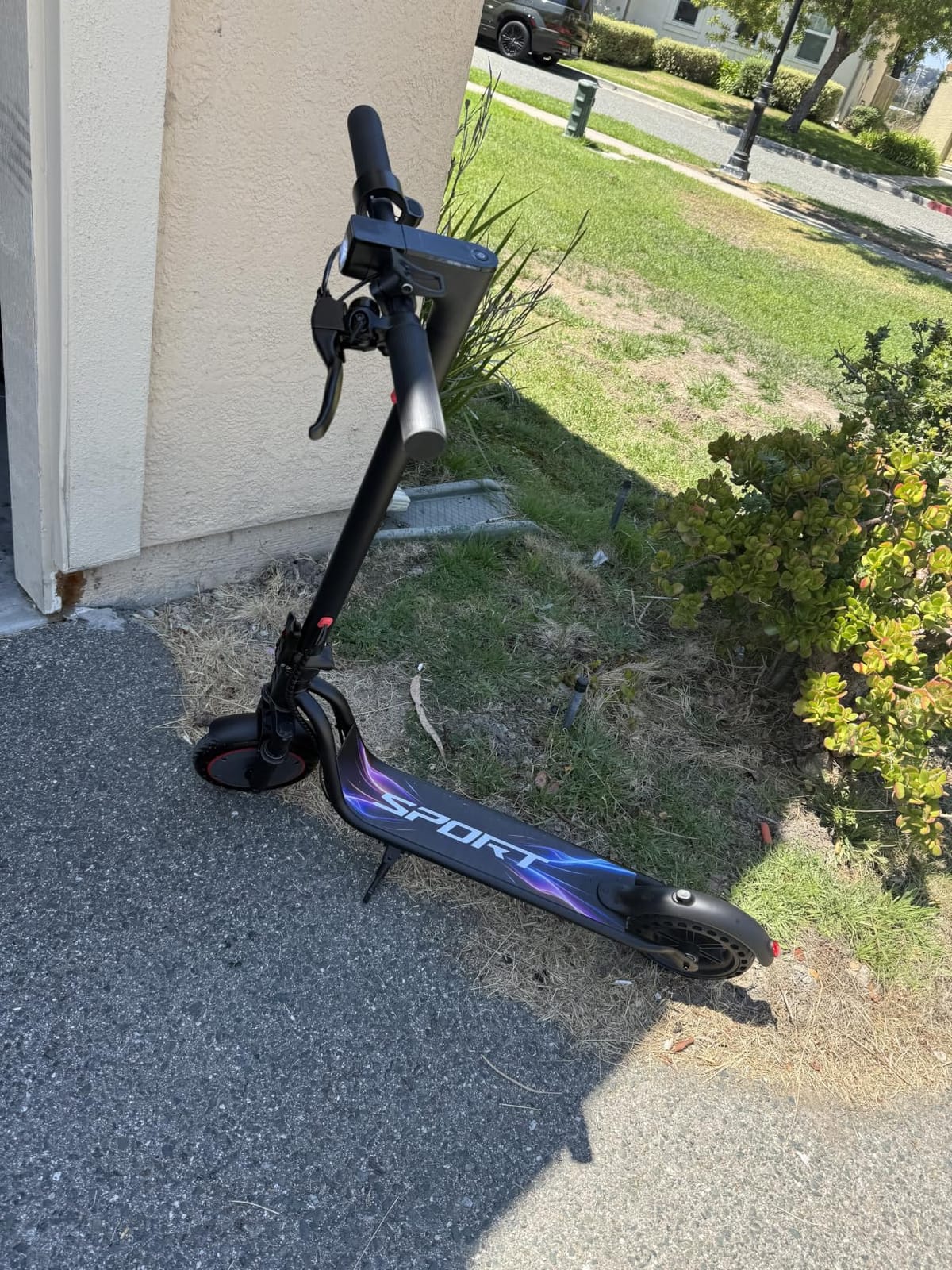 Aovowheel Electric Scooter for Adults, Folding E Scooter with 350W/500W Motor 16/24 Mph Top Speed, Max 19-23 Miles Long Range, 8.5''/10''/14''Tires Commuting Scooters with Dual Brakes System, APP customer photo 2