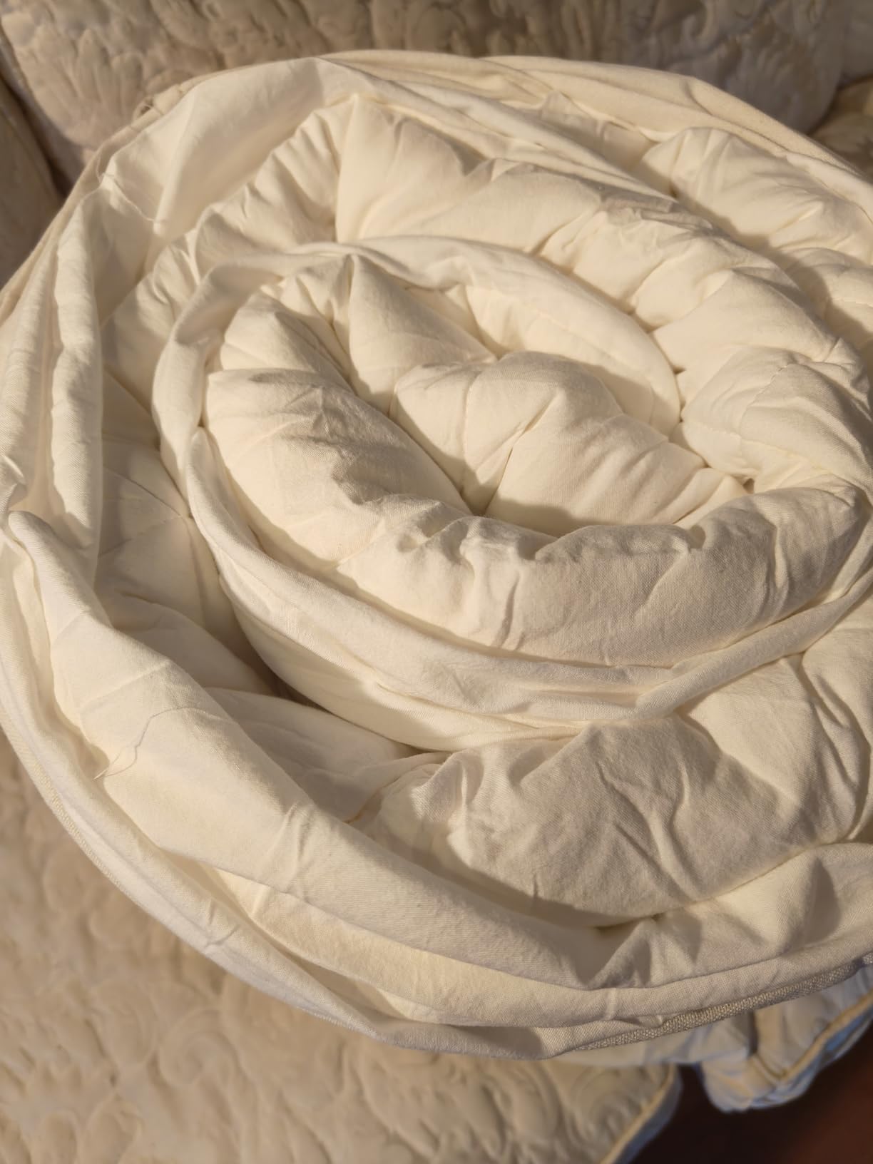 YOUR MOON 100% Wool Mattress Pad Queen, 500 GSM, White, 60 x 80 in | Australian Wool Filling, Natural Cotton Cover, Quilted Mattress Pad, 16-Inch Deep Pocket, Mattress Bed Cover customer photo 1