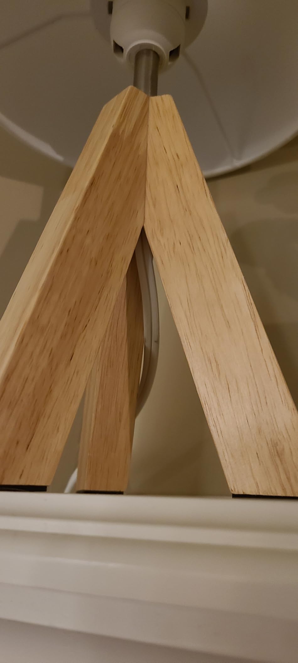 Tripod Table Lamp, 14.6 Inch Small Bedside Lamp with Beige Linen Shade, Modern Nightstand Lamp for Bedroom, Kids Room, Living Room, Nursery, Office, E26 Socket, Dark Wood Base, LE51TL05 customer photo 1