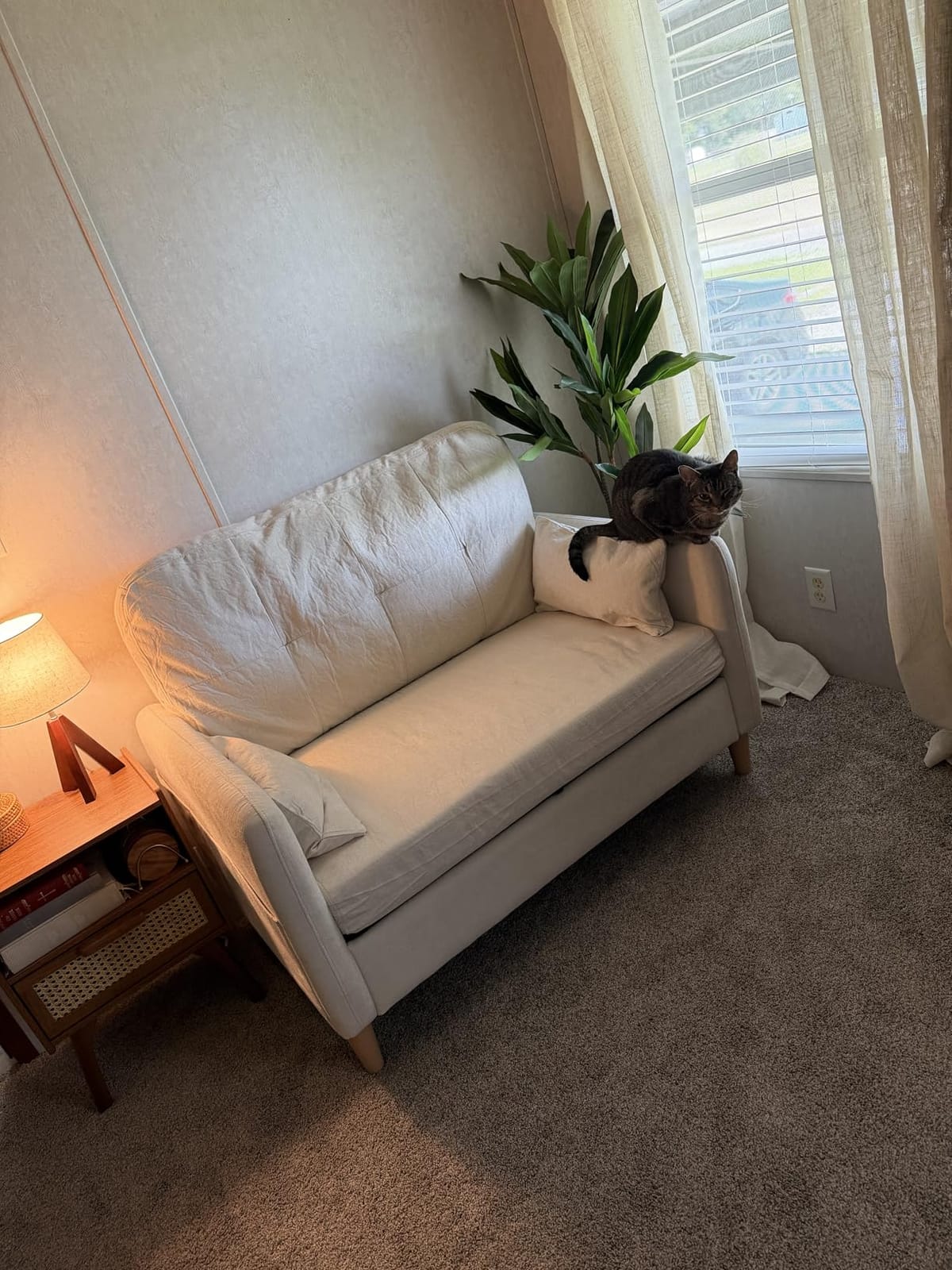 Tripod Table Lamp, 14.6 Inch Small Bedside Lamp with Beige Linen Shade, Modern Nightstand Lamp for Bedroom, Kids Room, Living Room, Nursery, Office, E26 Socket, Dark Wood Base, LE51TL05 customer photo 2