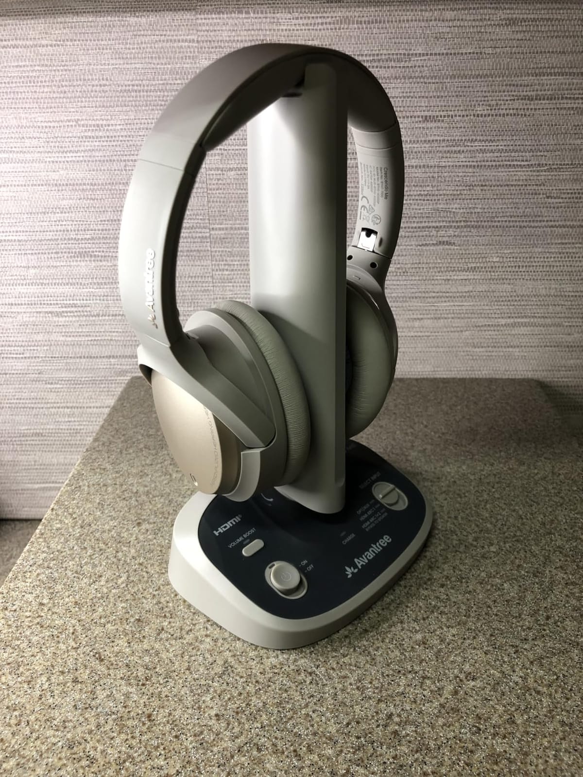 Avantree Crescendo Me - Personalized Wireless TV Headphones for Seniors customer photo 1