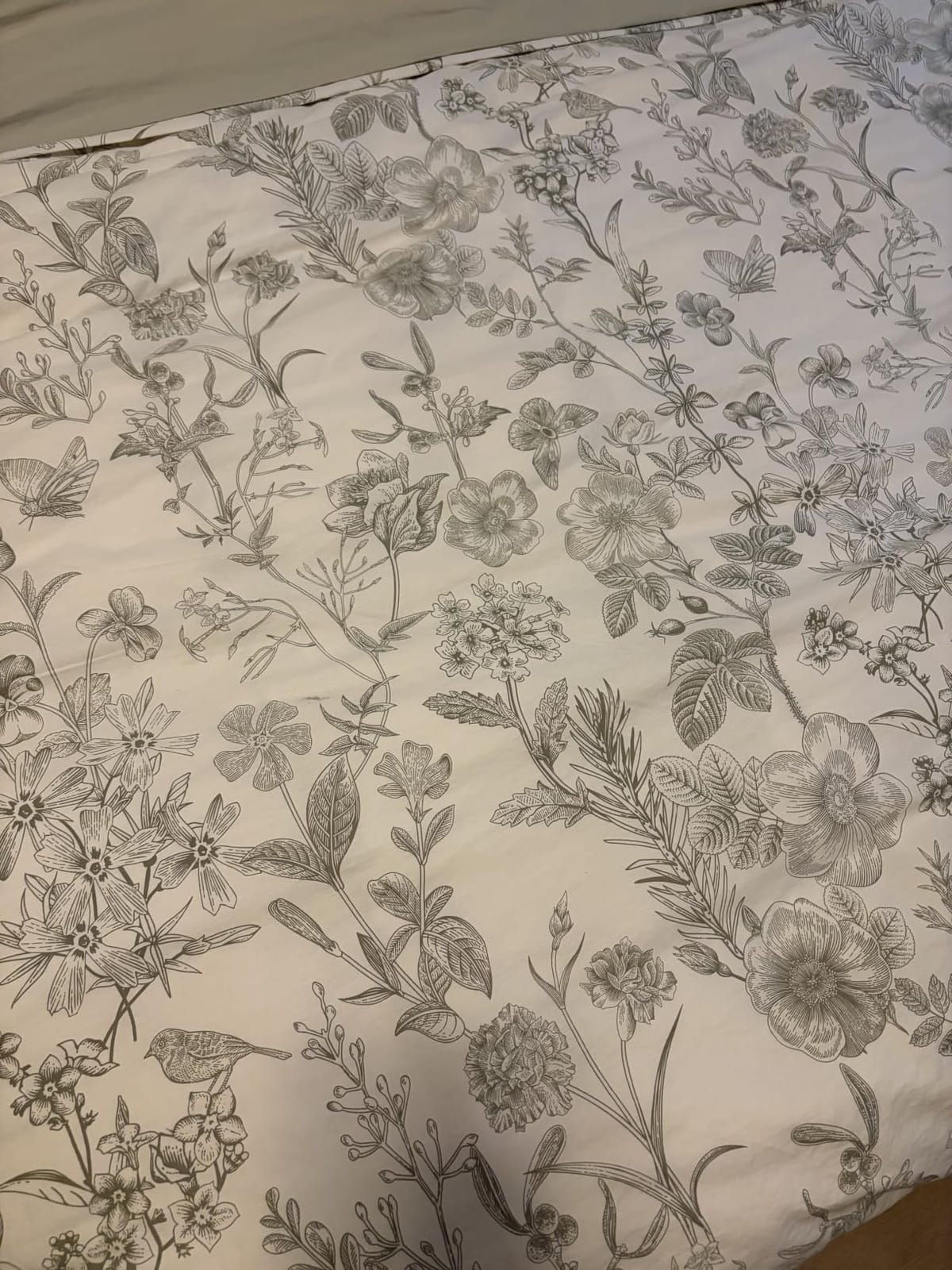 Bedsure PureWoven 100% Cotton Floral Duvet Cover Set, Queen, Green Garden | Reversible, Soft, Breathable, Zipper Closure, 8 Interior Ties, Machine Washable, 3 Pieces with 2 Pillow Shams, 90