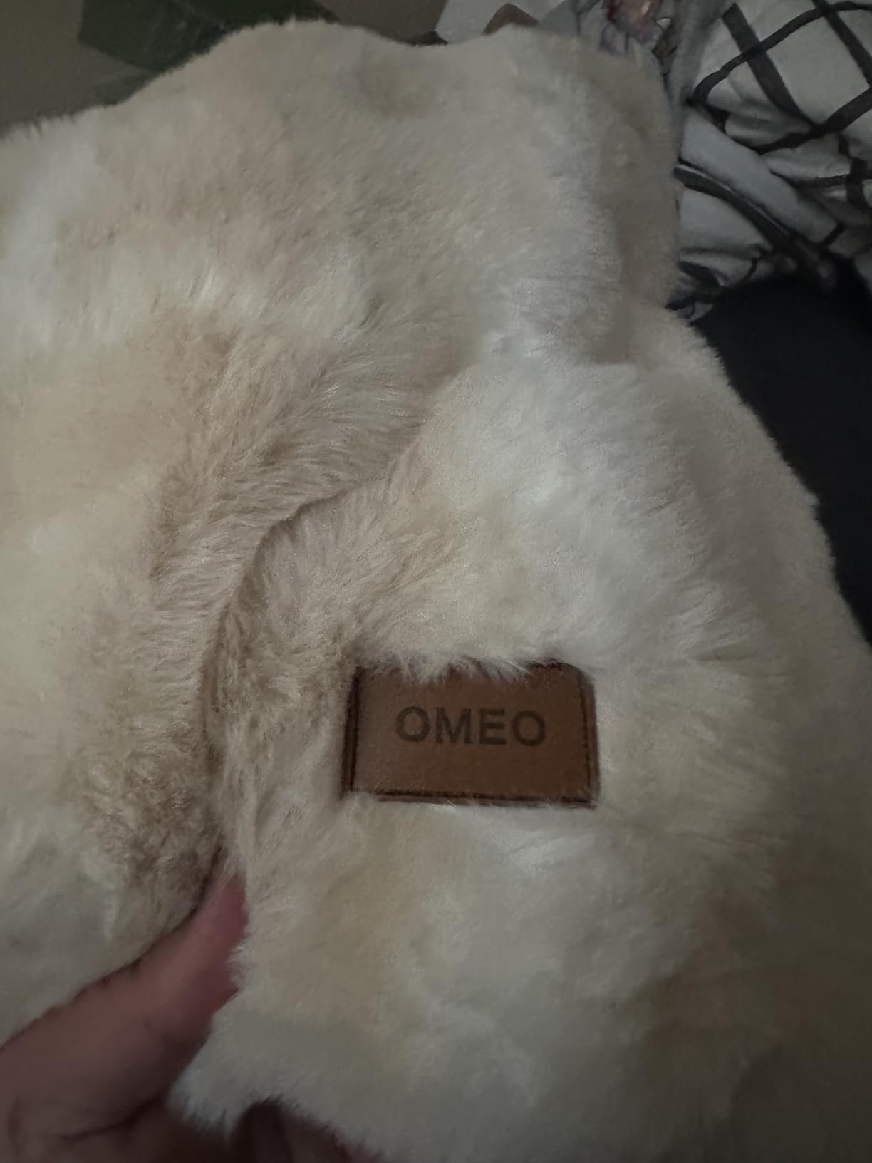 OMEO Winter Fluffy Full Body Pillow - Memory Foam Pregnancy Pillow, Nursing Pillow for Side Sleepers, Weighted Body Pillow for Adults, Beige Camel customer photo 2