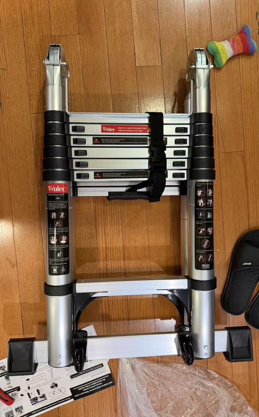 Telescoping Ladder with Hooks, 16.5 FT, 300 lb Capacity, Silver customer photo 2