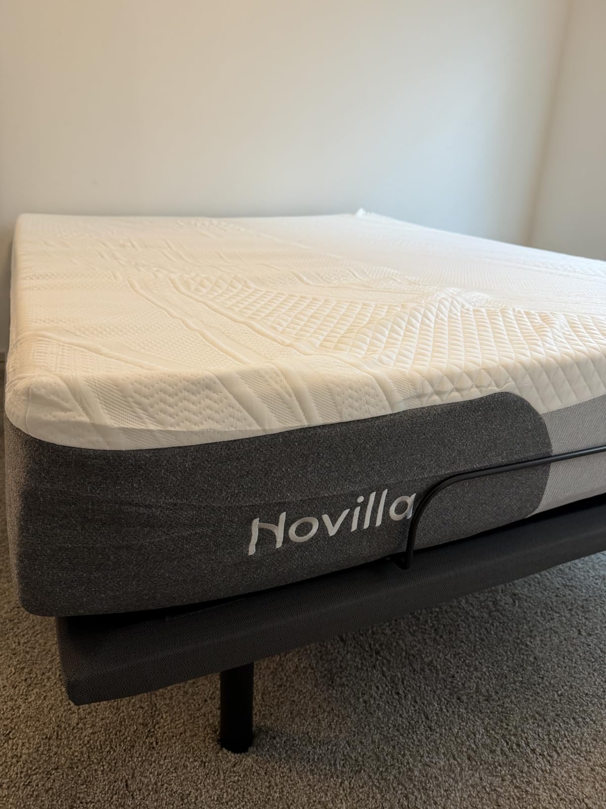 Novilla Bliss Cooling Queen Mattress, 14 Inch Gel Queen Memory Foam | Mattress in a Box with Cool-Touch Nylon Cover, Pain Relief & Spinal Support with CertiPUR-US Certified Foam customer photo 2