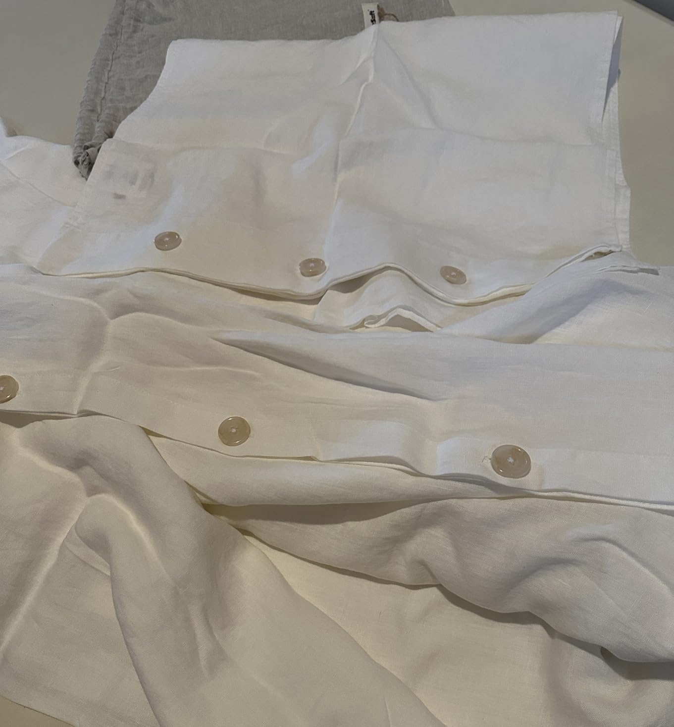 Bedsure PureWoven European Flax Linen Duvet Cover Set, Queen, White | Washed, Breathable, Moisture-Wicking, 170 GSM, Button Closure, 8 Interior Ties, All-Season, Luxury, Texture, Soft customer photo 1
