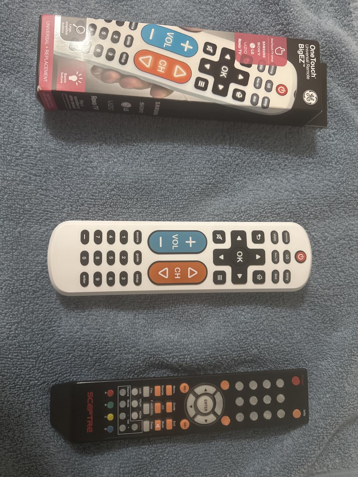GE BigEZ OneTouch Big Button Universal TV Remote for Seniors, Easy to Use customer photo 1