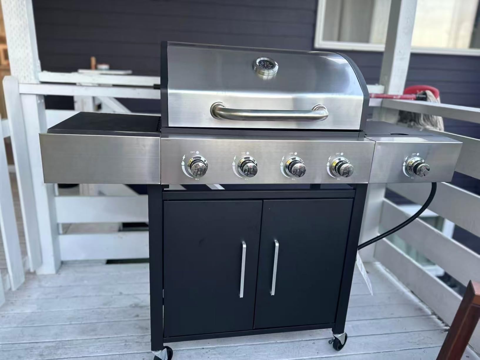 Aoxun 4-Burner 49000 BTU Propane Grill with Side Burner, Black customer photo 2