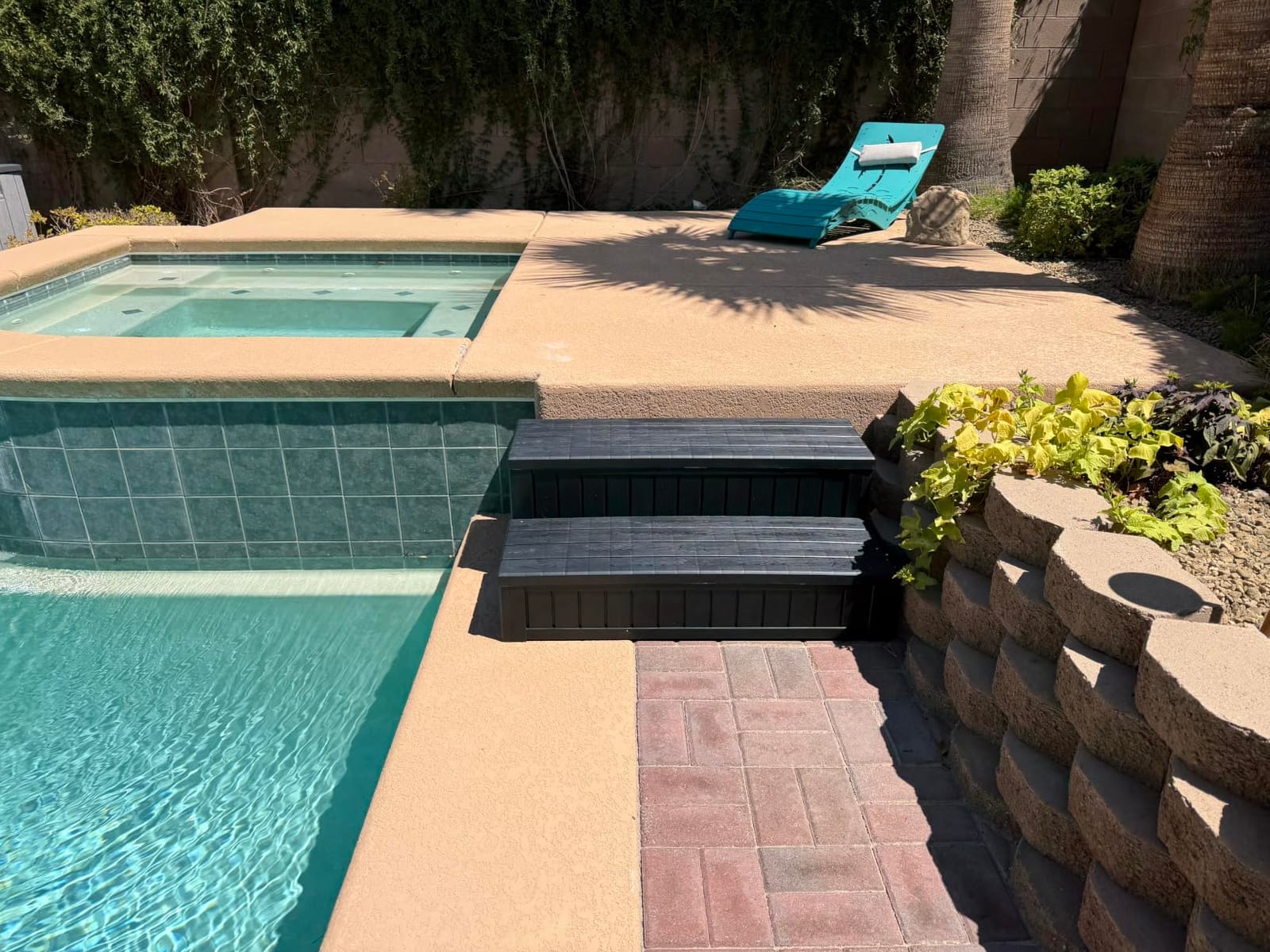 Plastic Hot Tub Steps with Storage, Spa Steps Outdoor Stairs, 36.6 Inches Long - Non-Slip All Weather Top & Feet, 32 Gallon Capacity, Waterproof for Porch/RV/Deck, Sturdy Plastic Frame, Black customer photo 1
