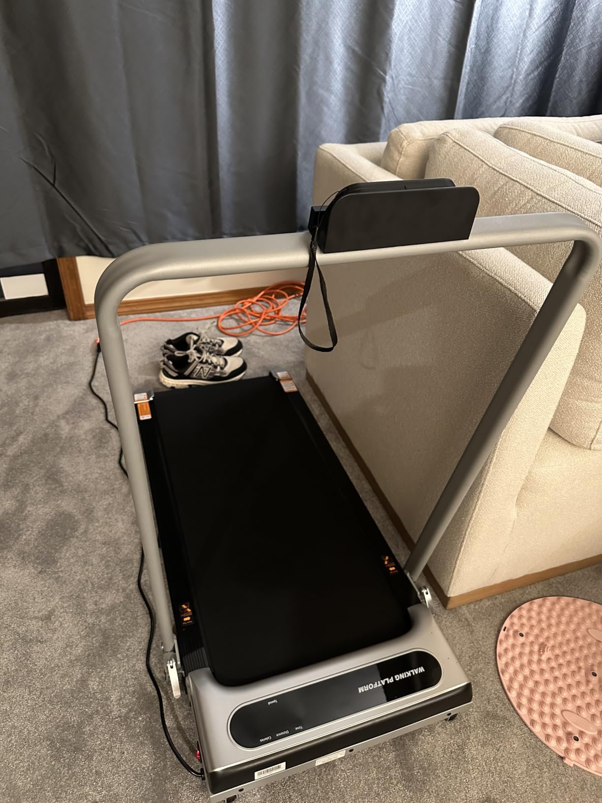Walking Pad Treadmill for Home, Walking Pad with Incline and Handle Bar customer photo 2