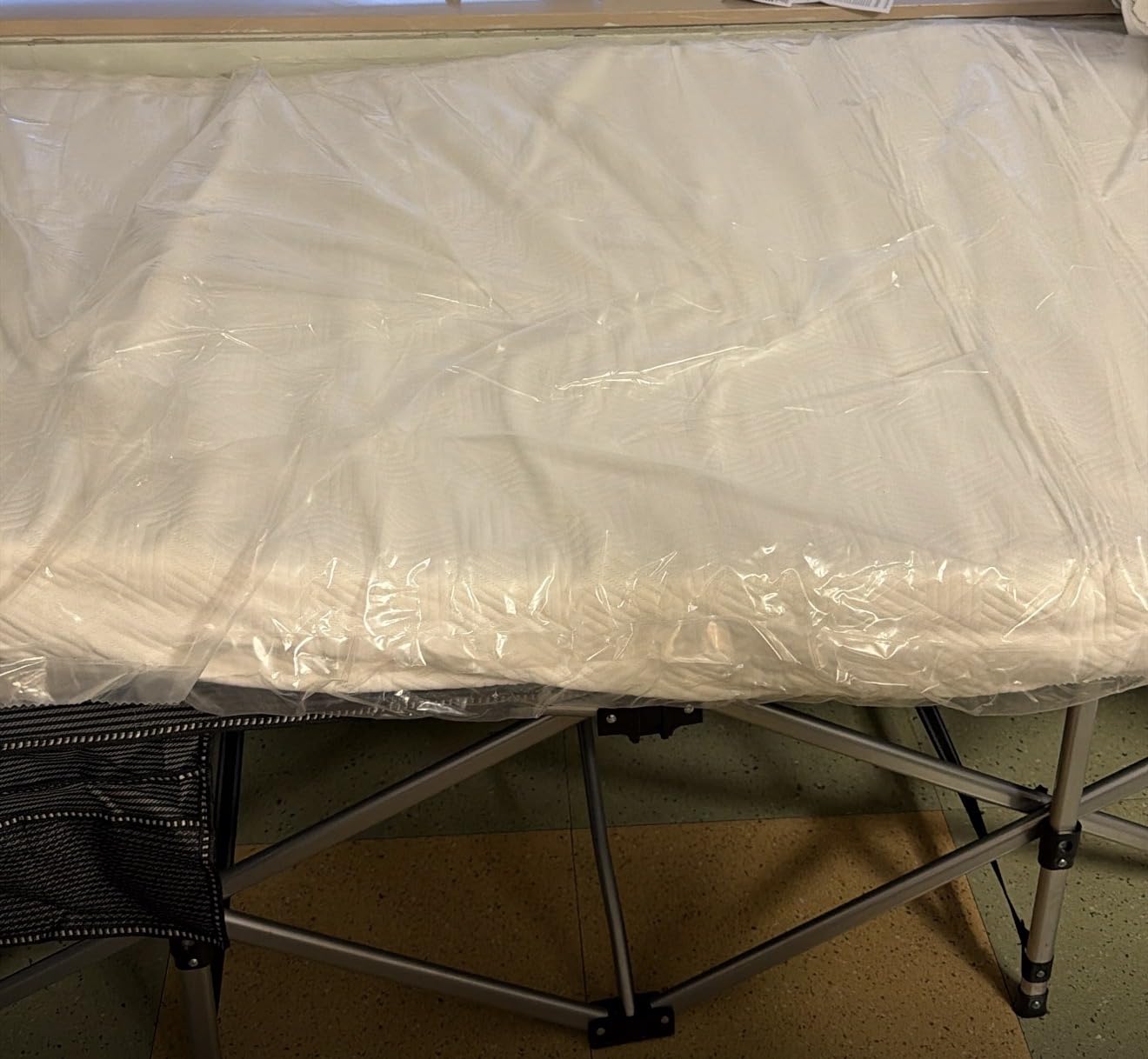 ABORON XXL Camping Cot for Adults, Oversized 78