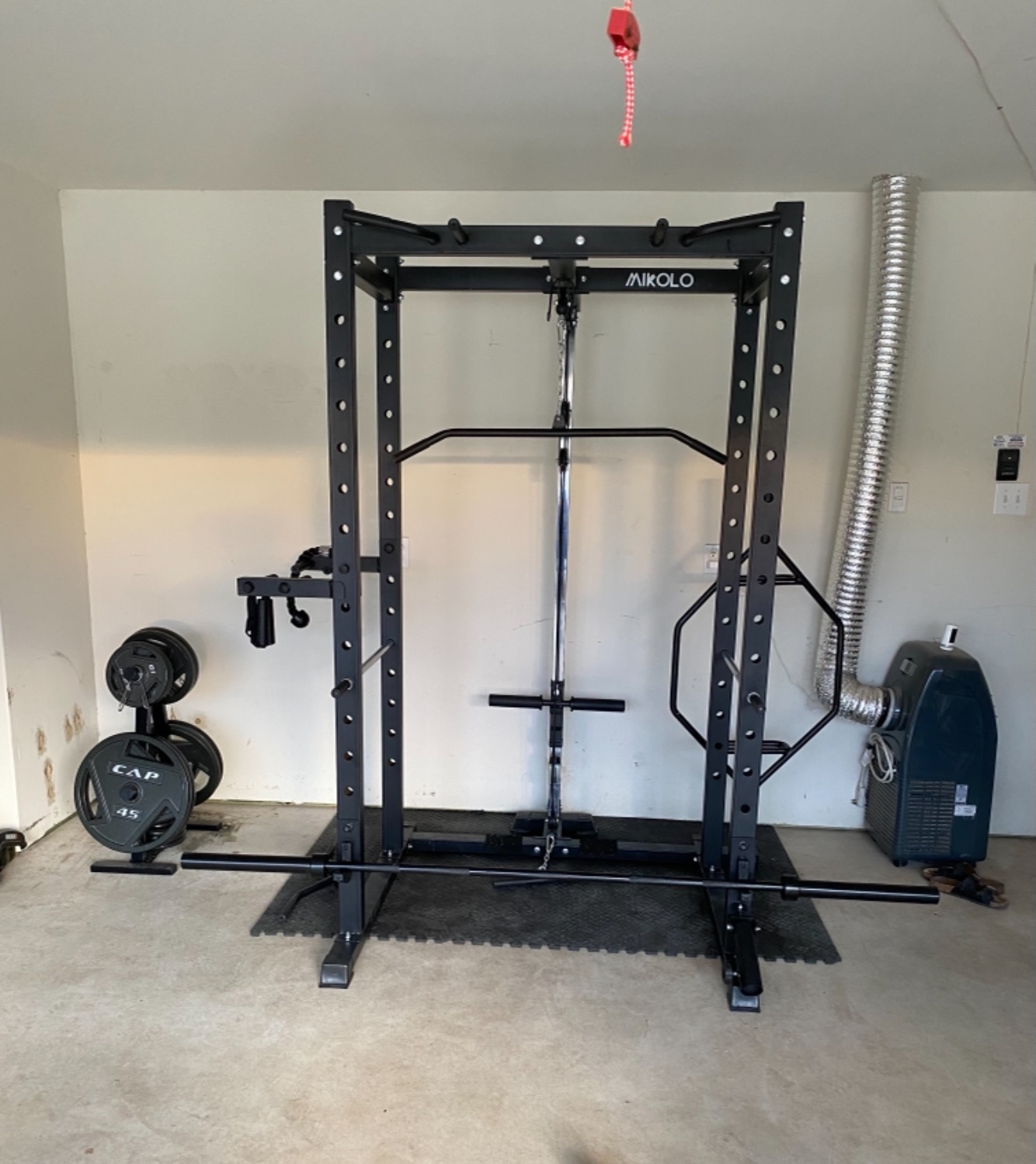 Mikolo M4 2.0 Lite Smith Machine, 2200LBS Power Cage with LAT Pulldown & Cable Crossover, All-in-One Home Gym Squat Rack with Aluminum Pulley System for Full-Body Workouts customer photo 1