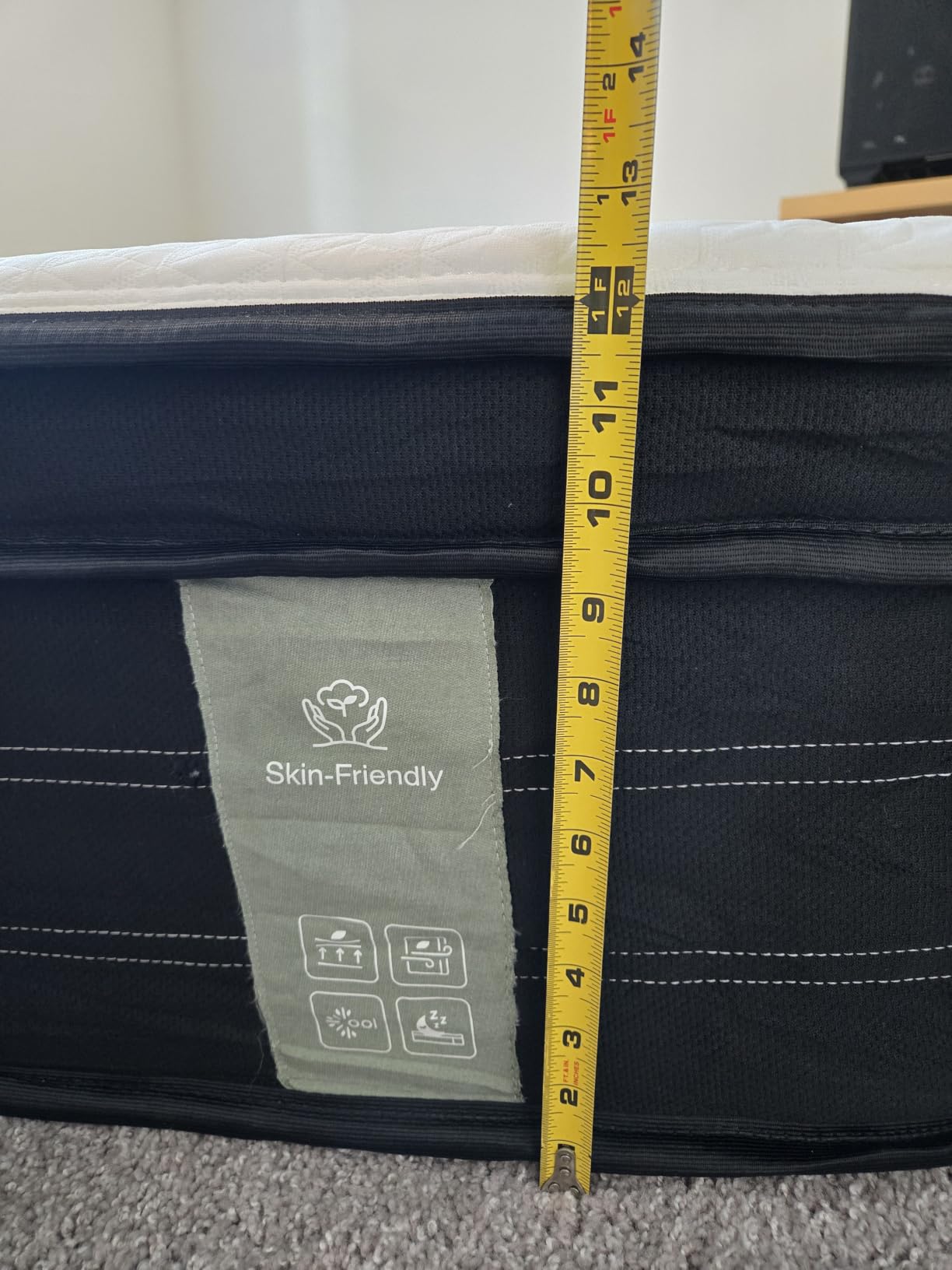 Novilla King Mattress 14 Inch, Cooling Hybrid Mattress with Upgraded Coils | Gel Memory Foam, Enhanced Support, Motion Isolation, Pressure Relief, CertiPUR-US Certified Mattress in a Box customer photo 1