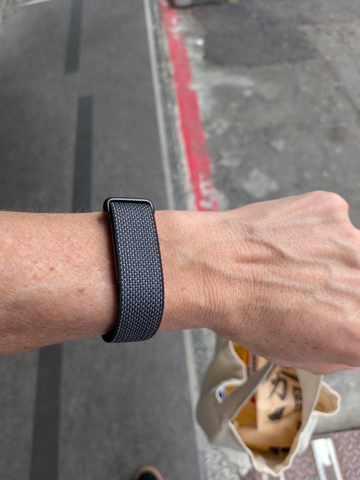 Fitbit Google Air - Screenless Activity Tracker - Obsidian customer photo 1