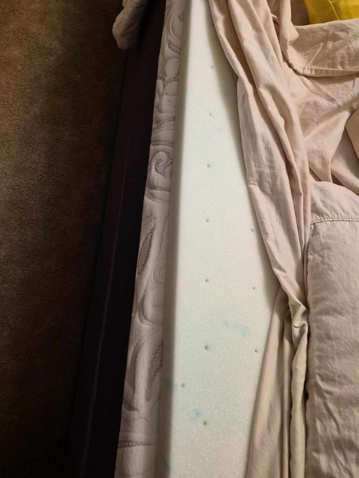 Sweetcrispy Memory Foam Mattress Topper, King Size, 3 Inch customer photo 2