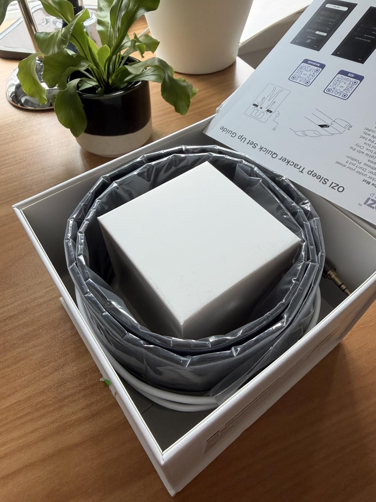 OZI Smart Sleep Tracker, Non-Wearable Contactless Under-Sheet Sleep Monitor customer photo 2