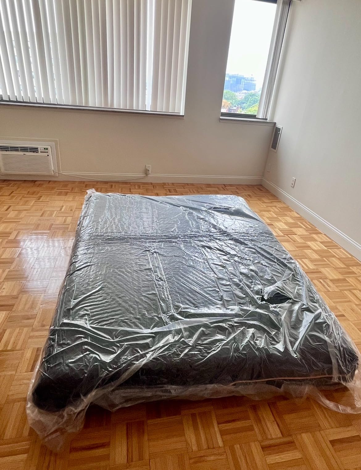 Dyonery Full Size Mattress 12 Inch Cooling Copper Gel Memory Foam, Firm | Back Pain Relief, Fiberglass Free, Balanced Softness & Pressure Point Support, Foam Made in USA customer photo 1