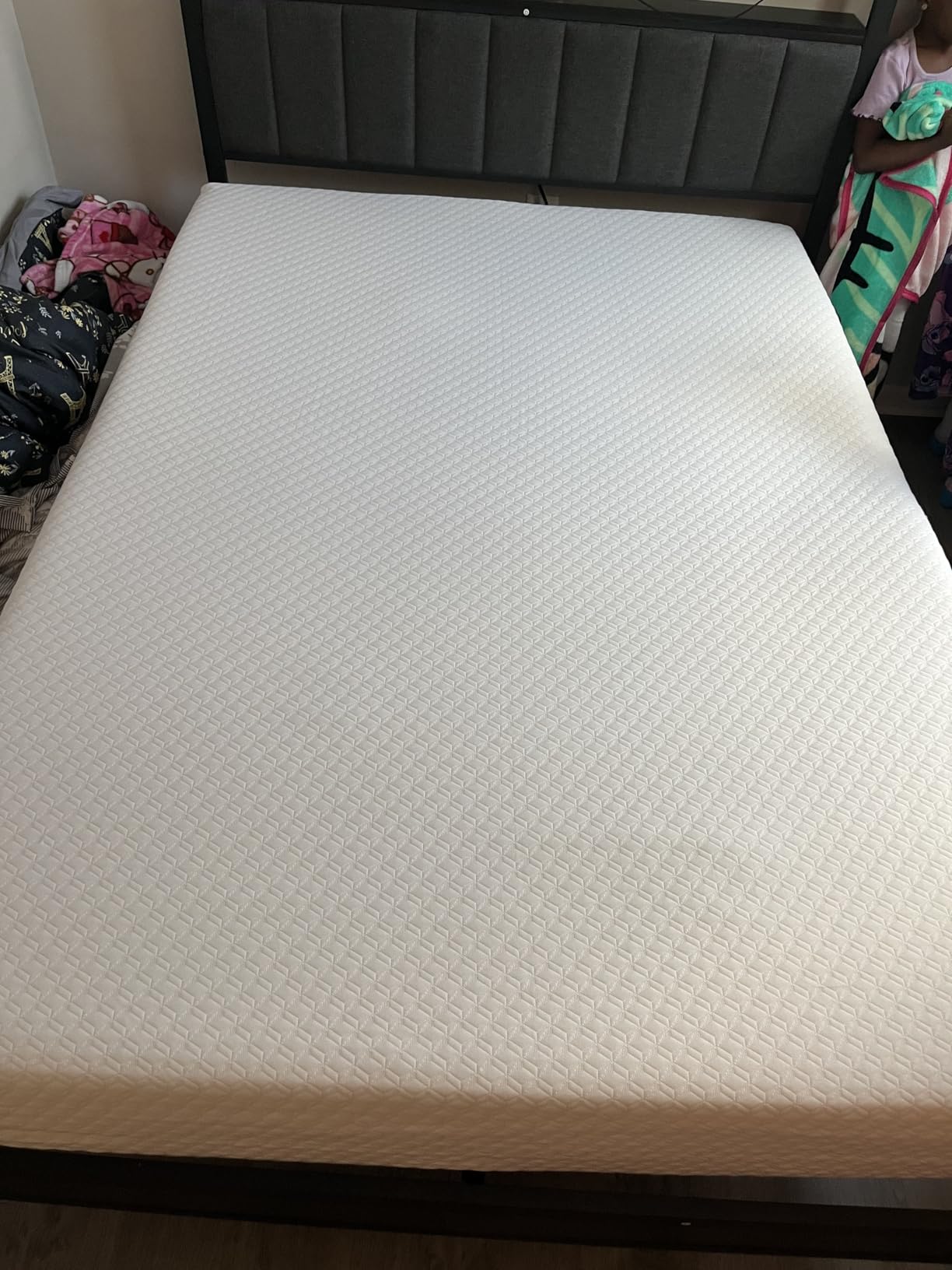 GAESTE Twin 6 Inch Hybrid Cooling Mattress, Airflow Innerspring | Pressure Relieving Comfort & Balanced Support, Medium Plush Feel, Breathable Coil System, CertiPUR-US Certified customer photo 1