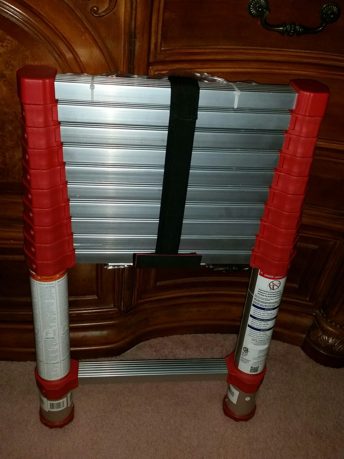 Xtend & Climb 570P+ Telescopic Ladder (12.5 FT - 225 LBS) customer photo 1